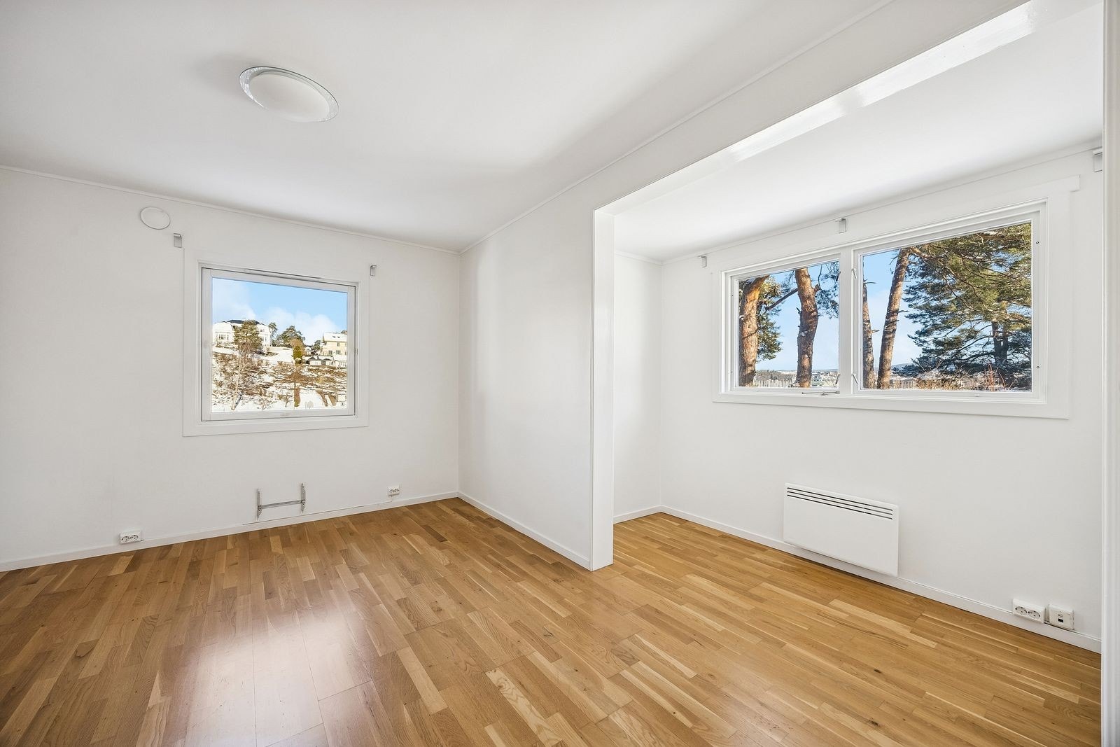 Stue med nydelig utsikt Galleribilde