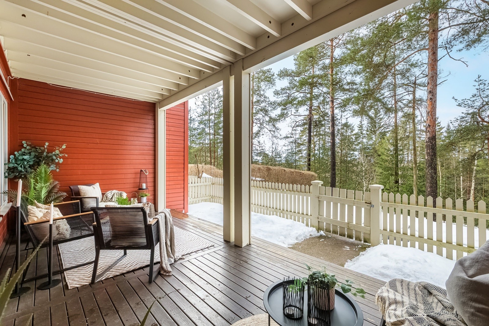 Markterrassen er også ditt eget private inngangsparti Galleribilde
