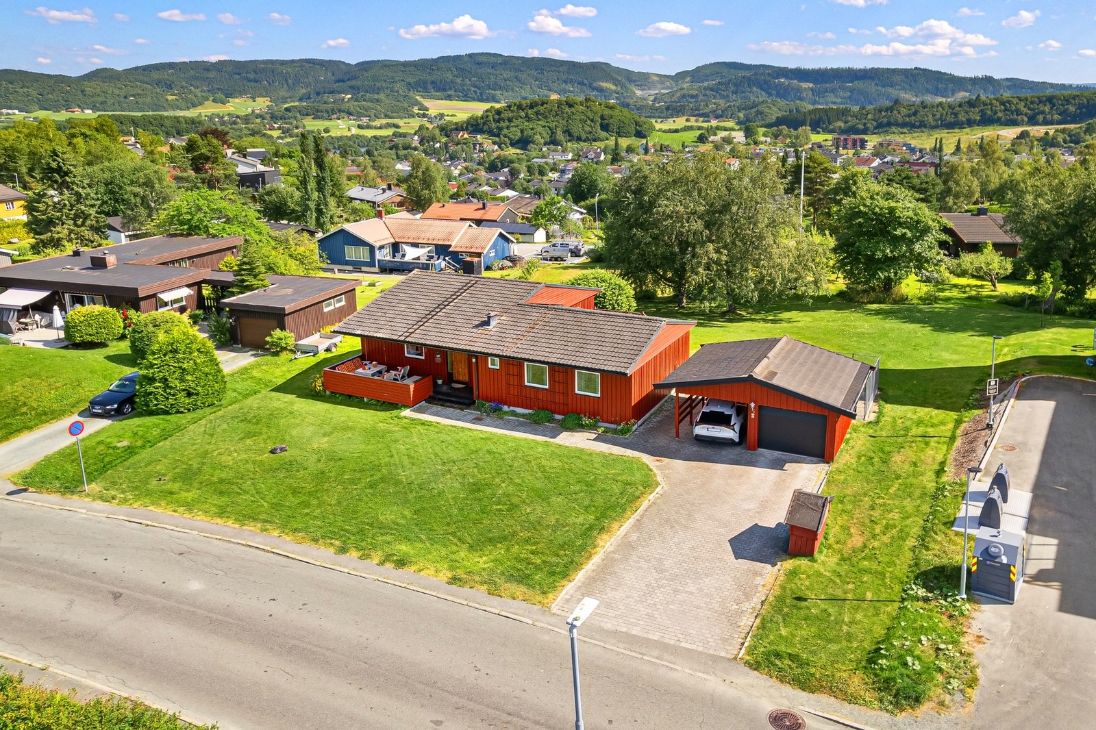 EiendomsMegler1 v/ Marthe Frantzen har gleden av å presentere Egganvegen 5! Galleribilde