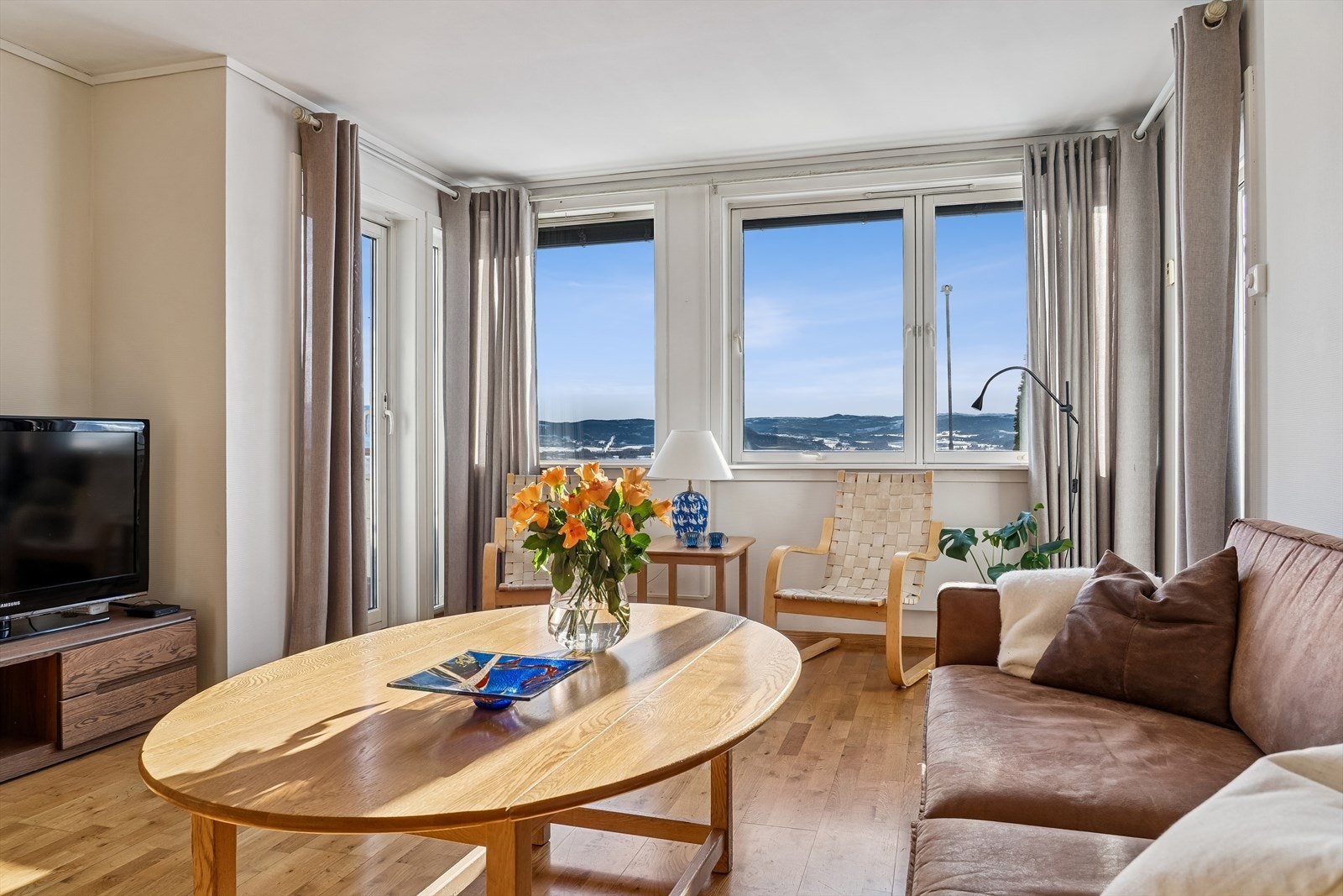 En meget flott 3-roms selveierleilighet med attraktiv beliggenhet i et ettertraktet bygg. Galleribilde