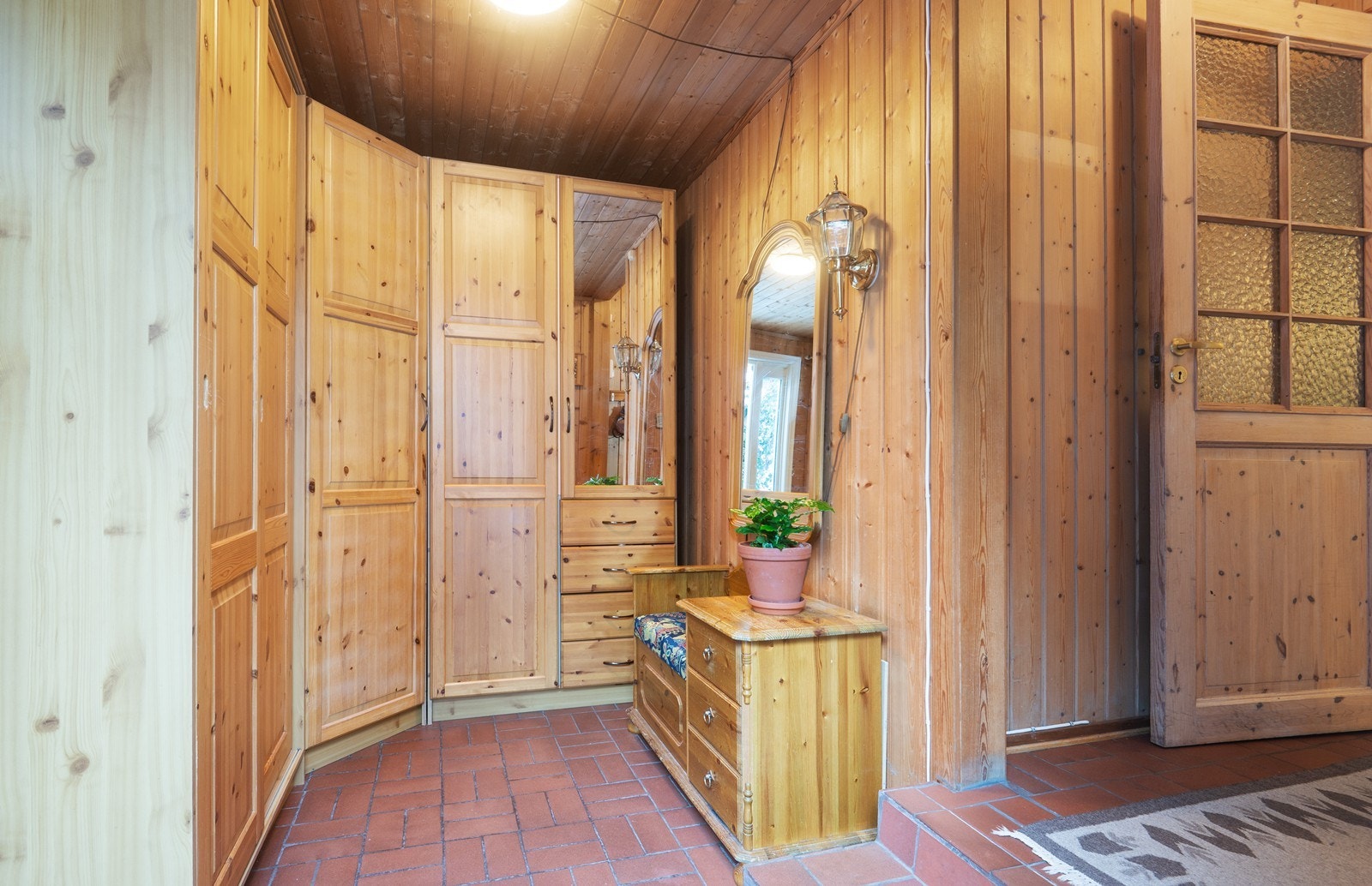 Flislagt entré med varme i gulv Galleribilde