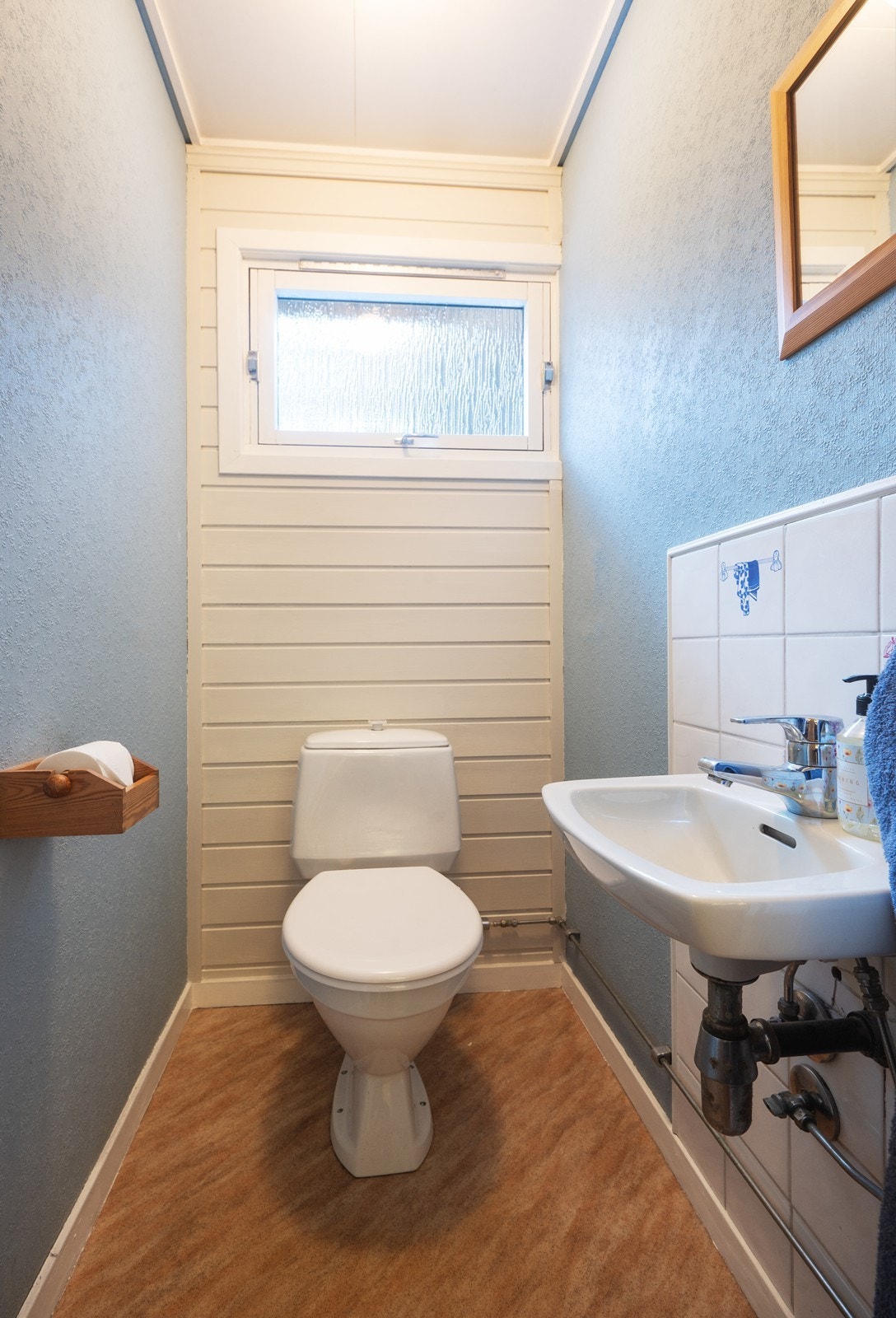 Separat WC i 1. etasje Galleribilde