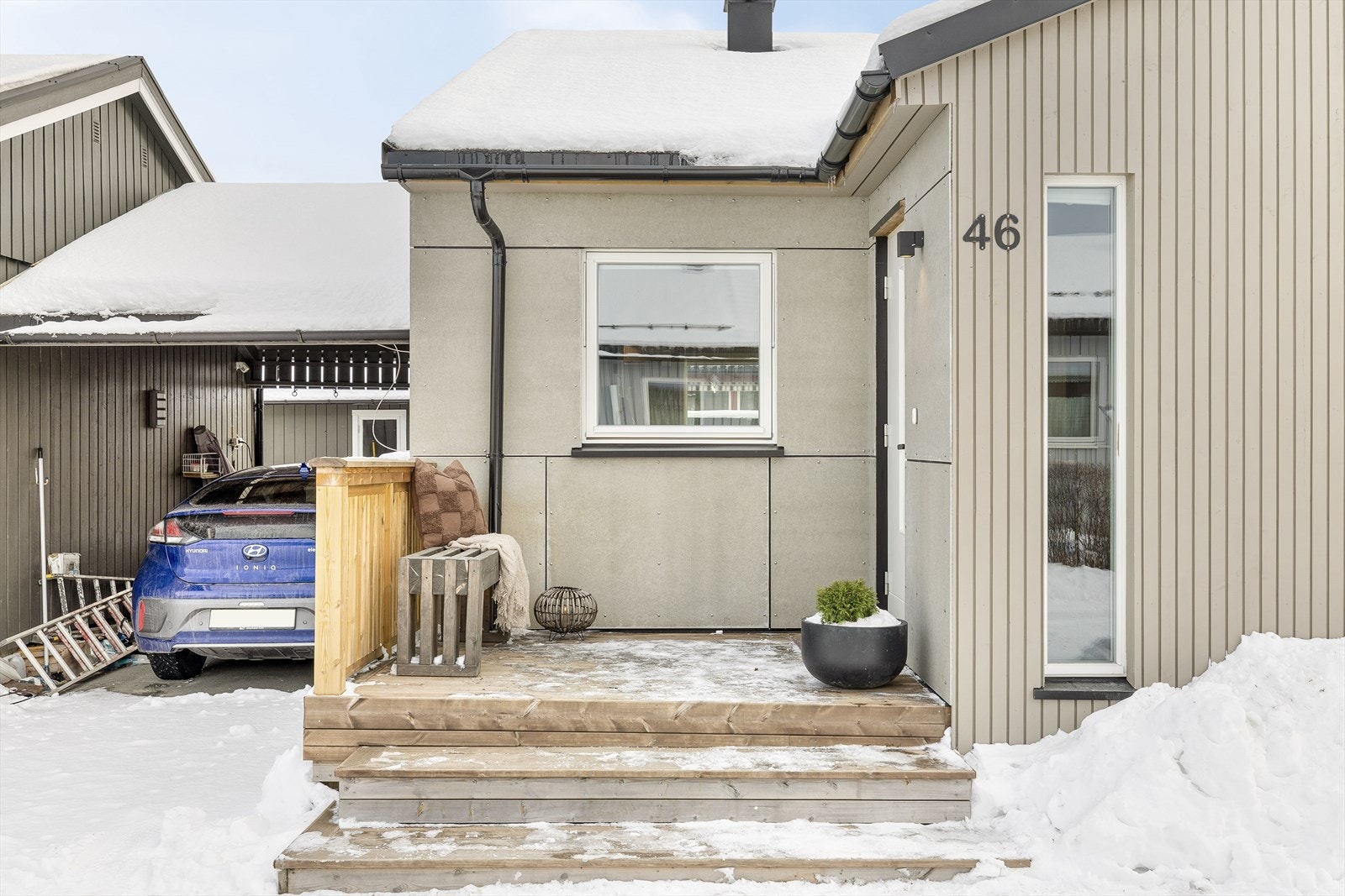 Fra boligen er det ca. 12 minutters gangavstand til nærmeste dagligvarebutikk. Galleribilde