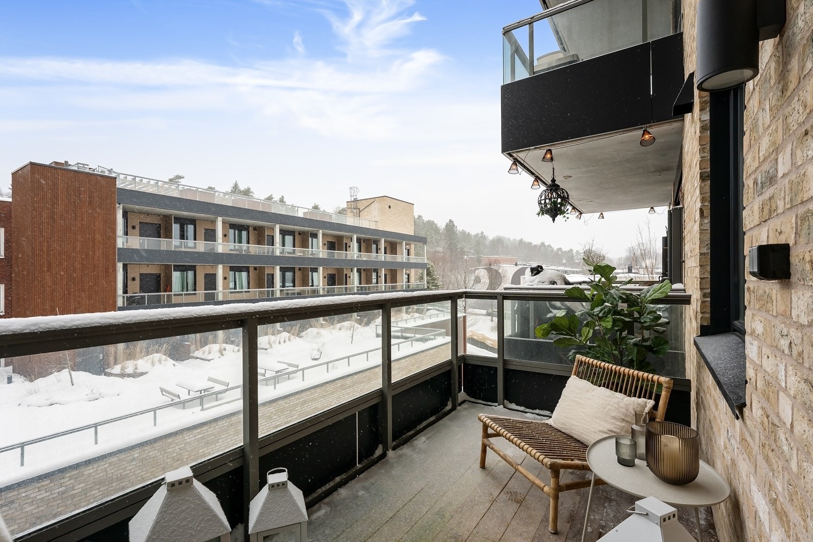 Gode møbleringsmuligheter, dette er den perfekte forlengelsen av stuen på sommeren. Galleribilde