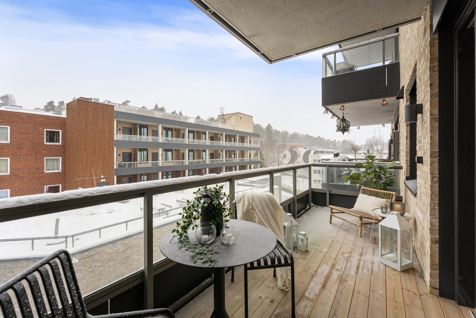 Her er det en nordvestvendt balkong på ca. 9 kvm. Galleribilde