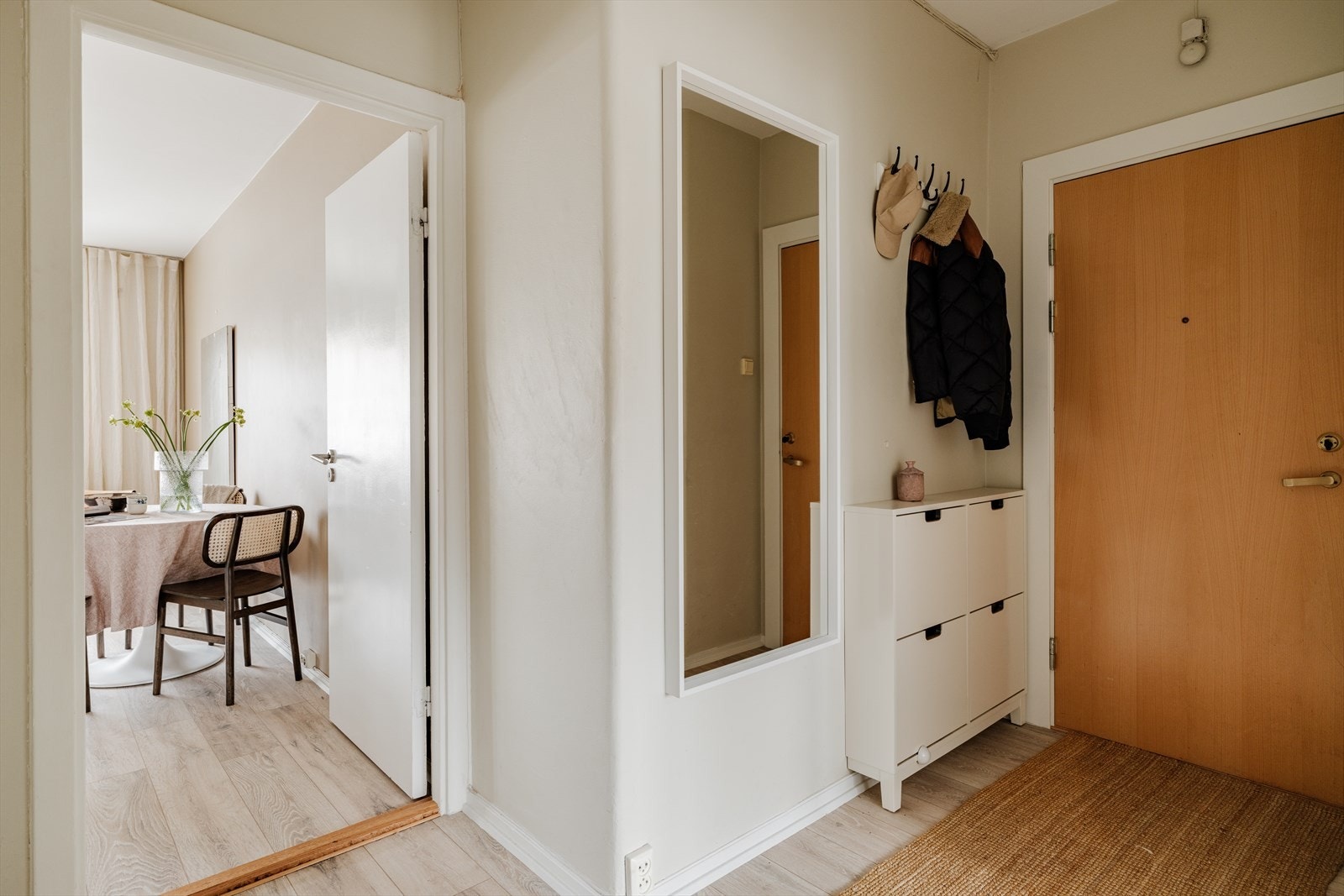 Det er montert dørcallinganlegg. Galleribilde