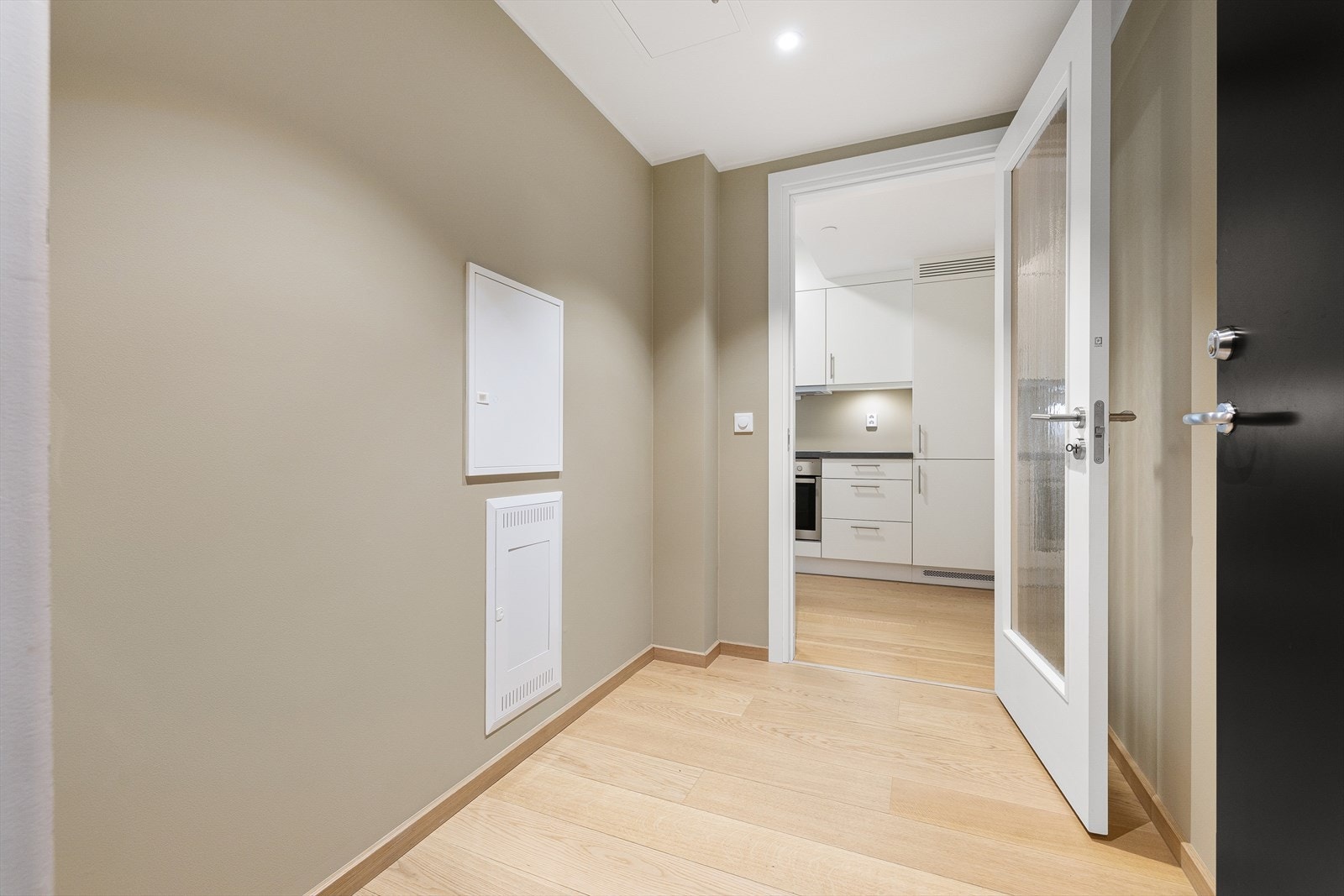 Entré. Galleribilde