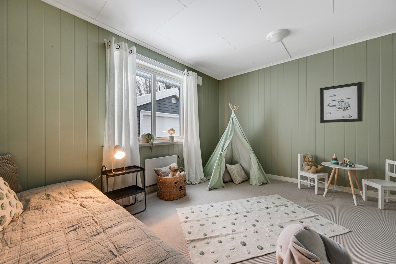 Et romslig og godt soverom for husets minste.... Galleribilde