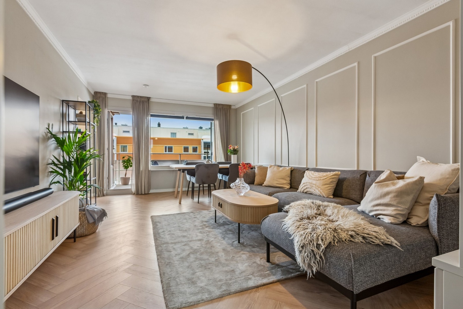 EIE eiendomsmegling ved Amrinder Singh har gleden av å presentere Selsbakkvegen 42B. Foto: Charlotte Støle, EFKT. Galleribilde