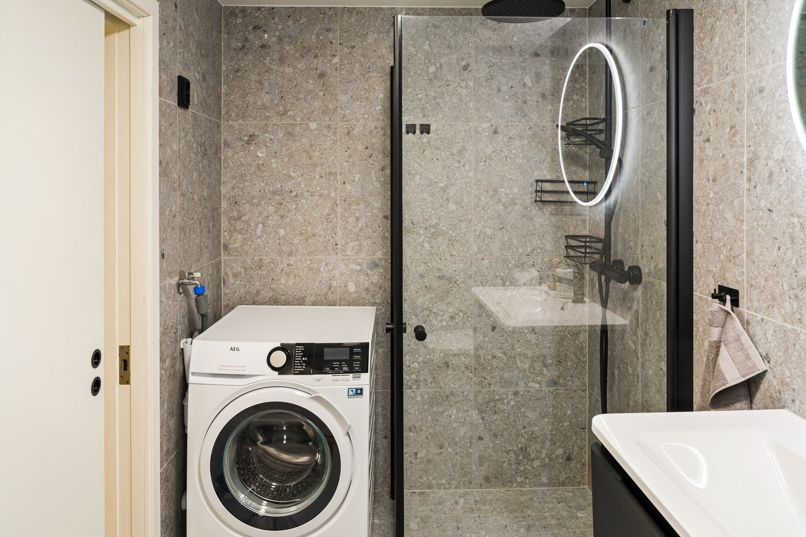 Badet ble oppgradert med ny innredning i 2022 Galleribilde