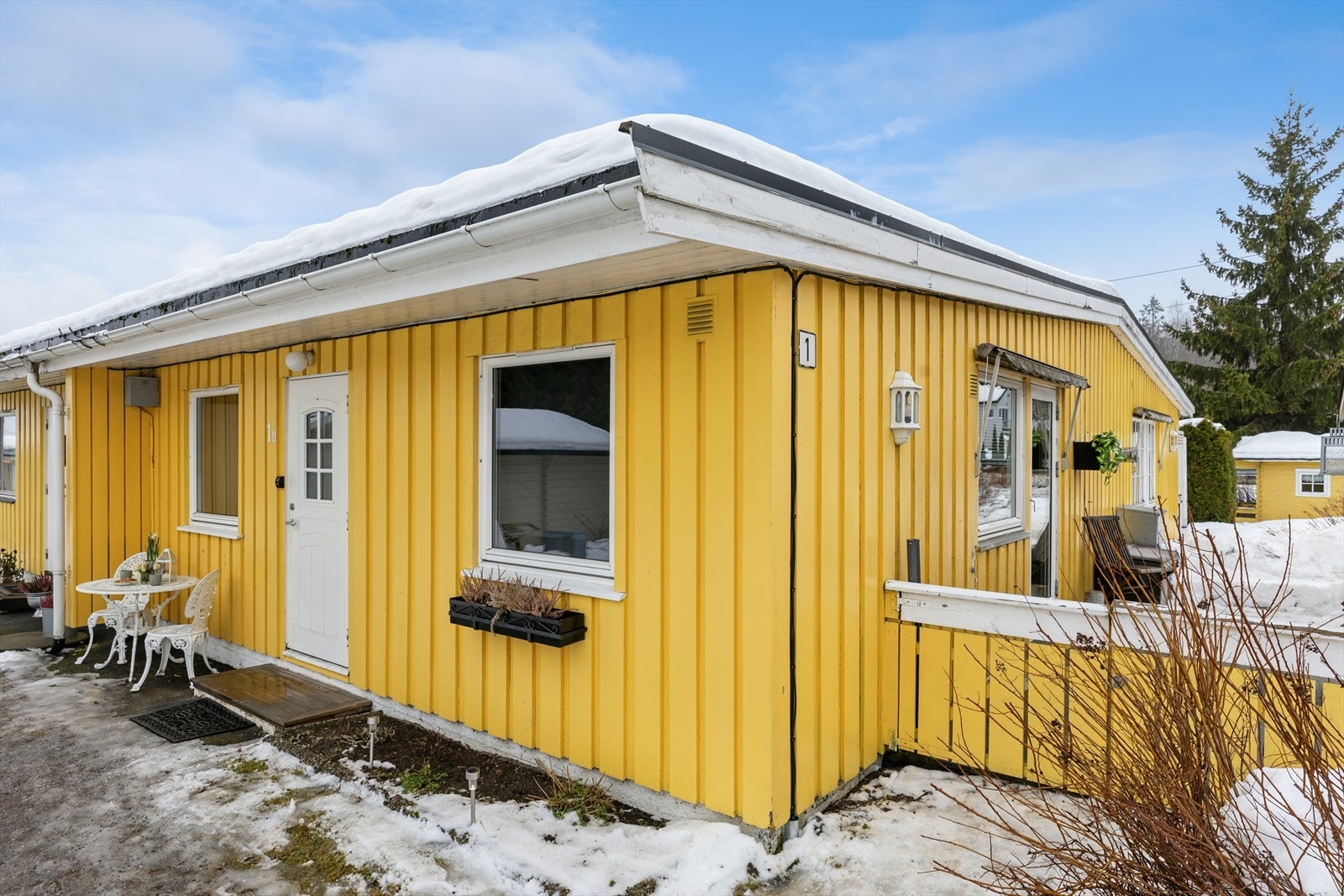 I 2006 ble det gjennomført utskiftning av alle vinduer og verandadør Galleribilde