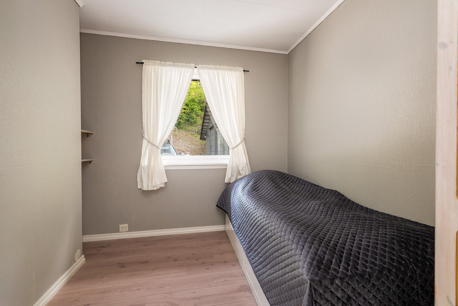 Soverom 2 passer utmerket som barne/gjesterom. Galleribilde