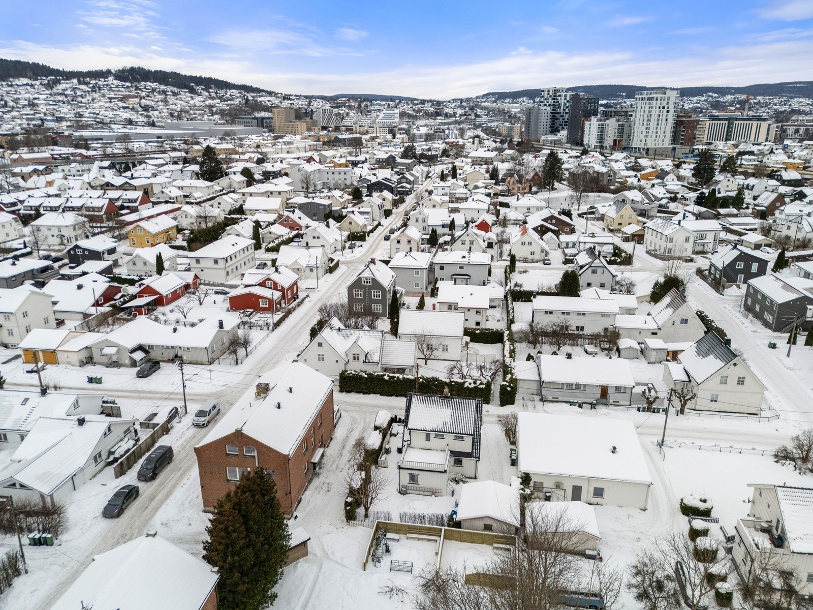 Beliggenheten gir nærhet til alt Lillestrøm sentrum har å by på, inkludert Lillestrøm Torv. Galleribilde