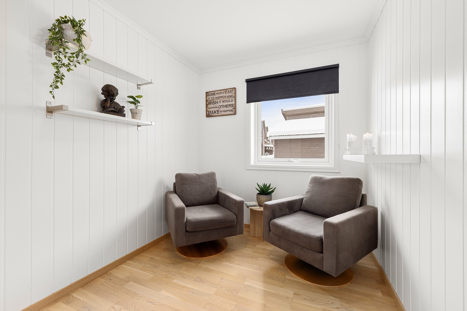 I tillegg til hovedsoverommet er de andre rommene ideelle som barnerom, gjesterom eller kontor. Galleribilde