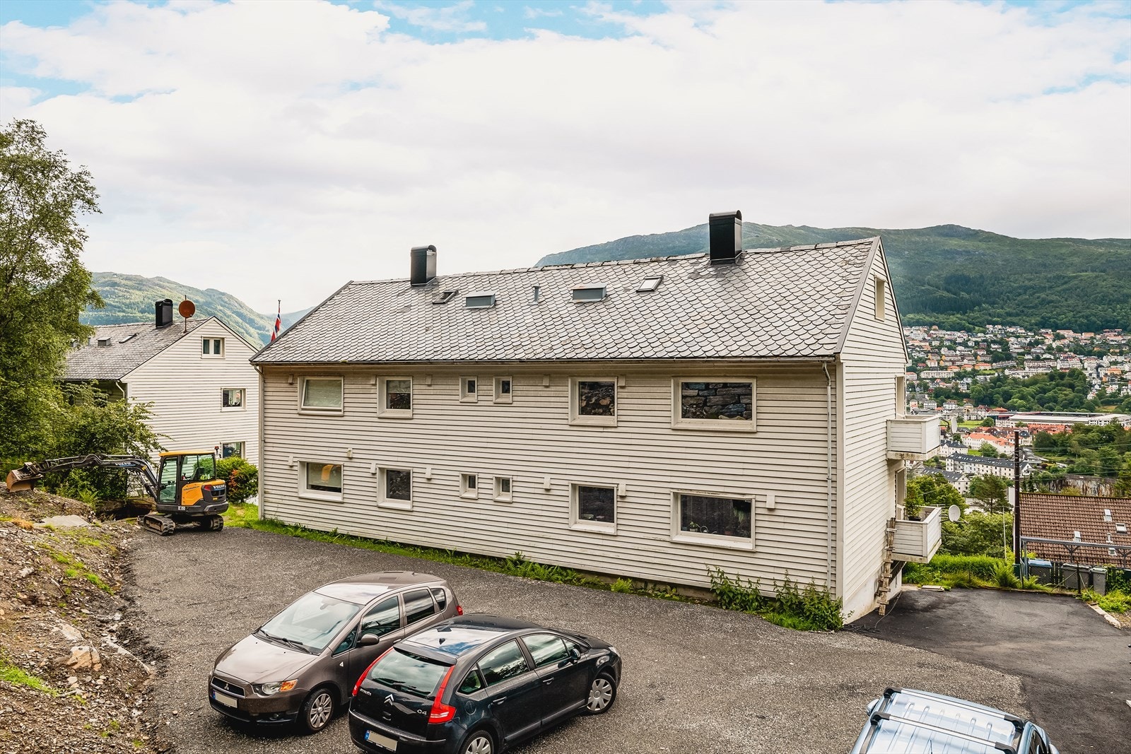 Her er alt tilrettelagt for å kunne bo i fine omgivelser med nærheten til alt du måtte ønske! Galleribilde