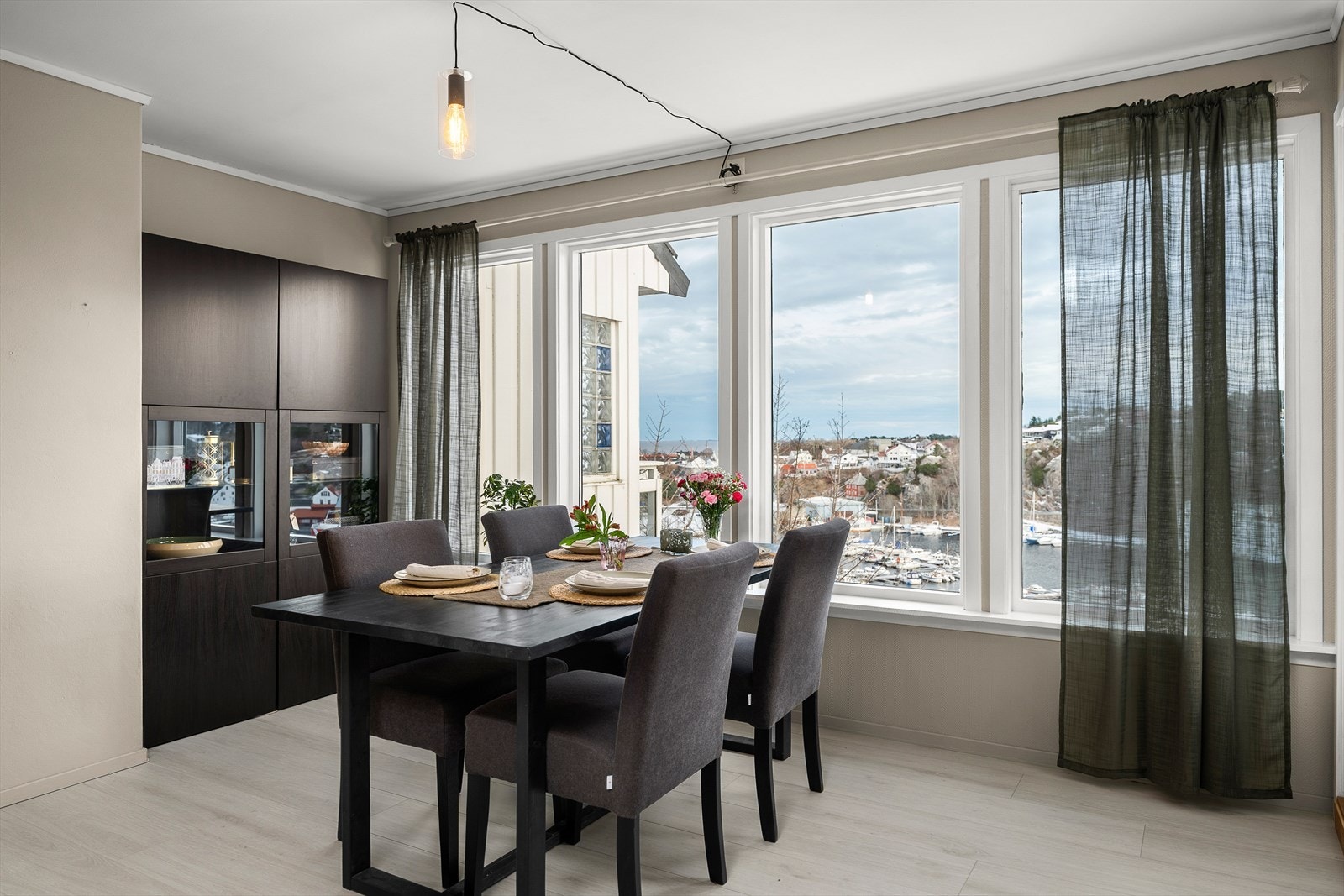 Spisestue Galleribilde