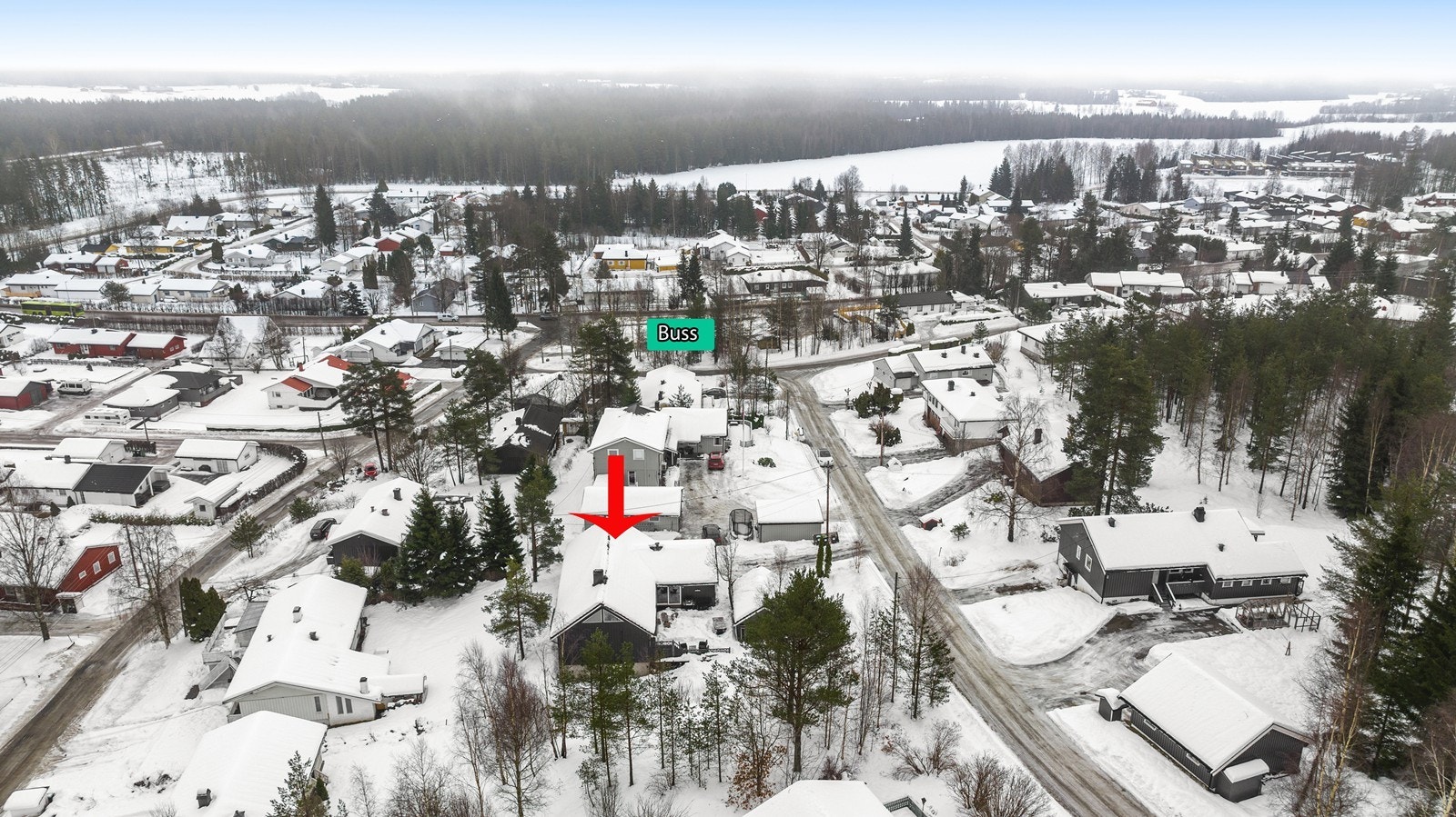 Med bussholdeplassen Bevervegen kun 200 meter unna er kollektivtilbudet lett tilgjengelig. Galleribilde