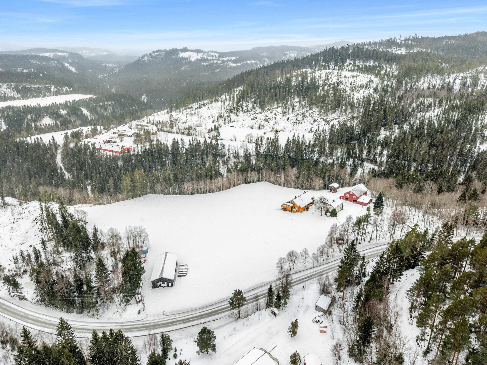 Det medfølger jaktrettigheter til eiendommen. Galleribilde