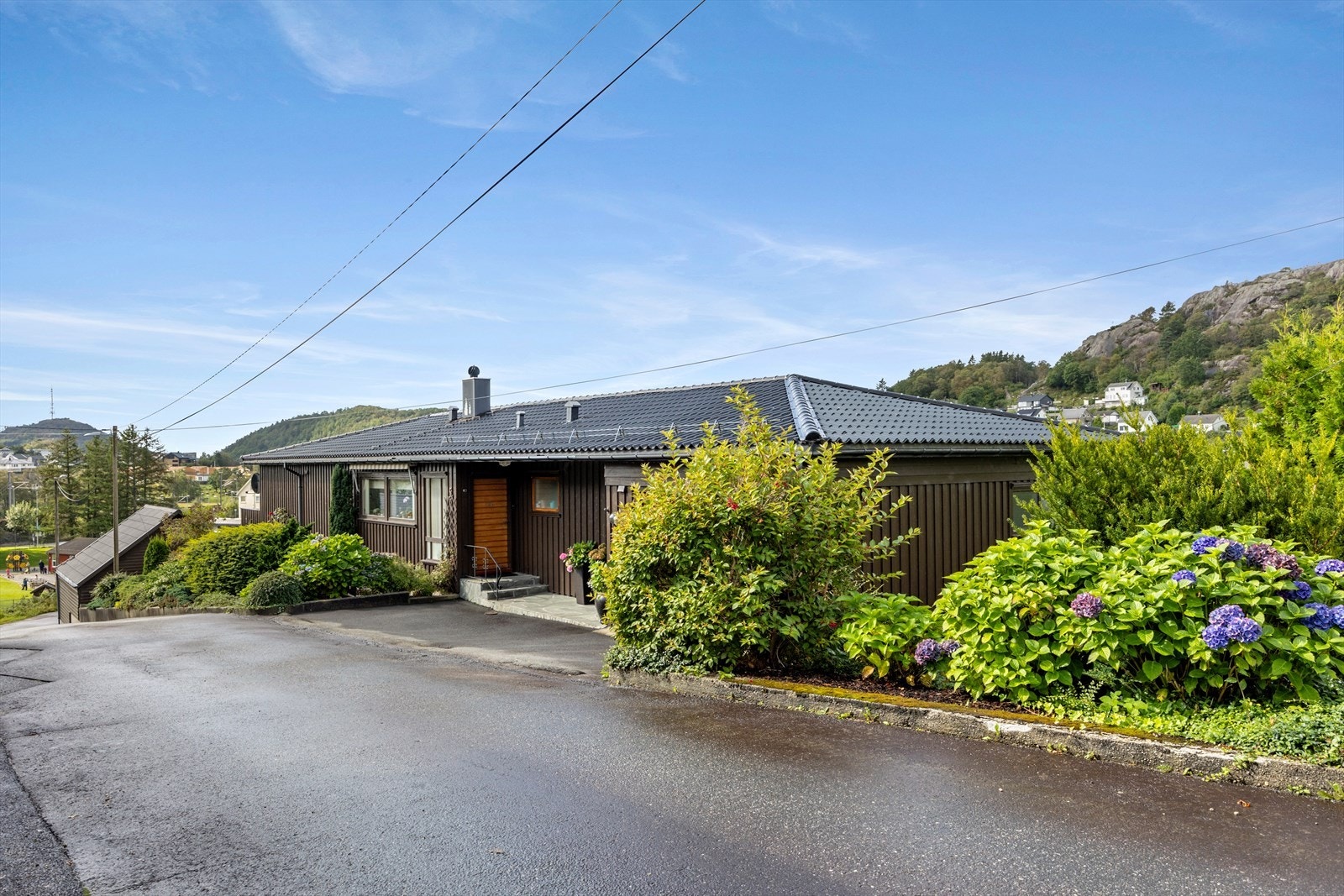 Eiendommen ligger i barnevennlig og rolig område, blindvei Galleribilde