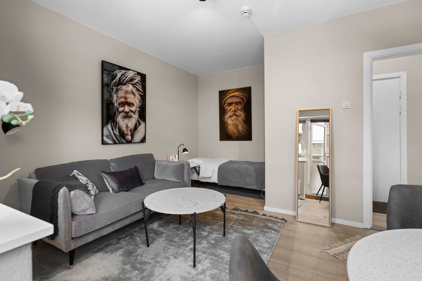 Mulighet for alkoveløsning med større seng. Galleribilde