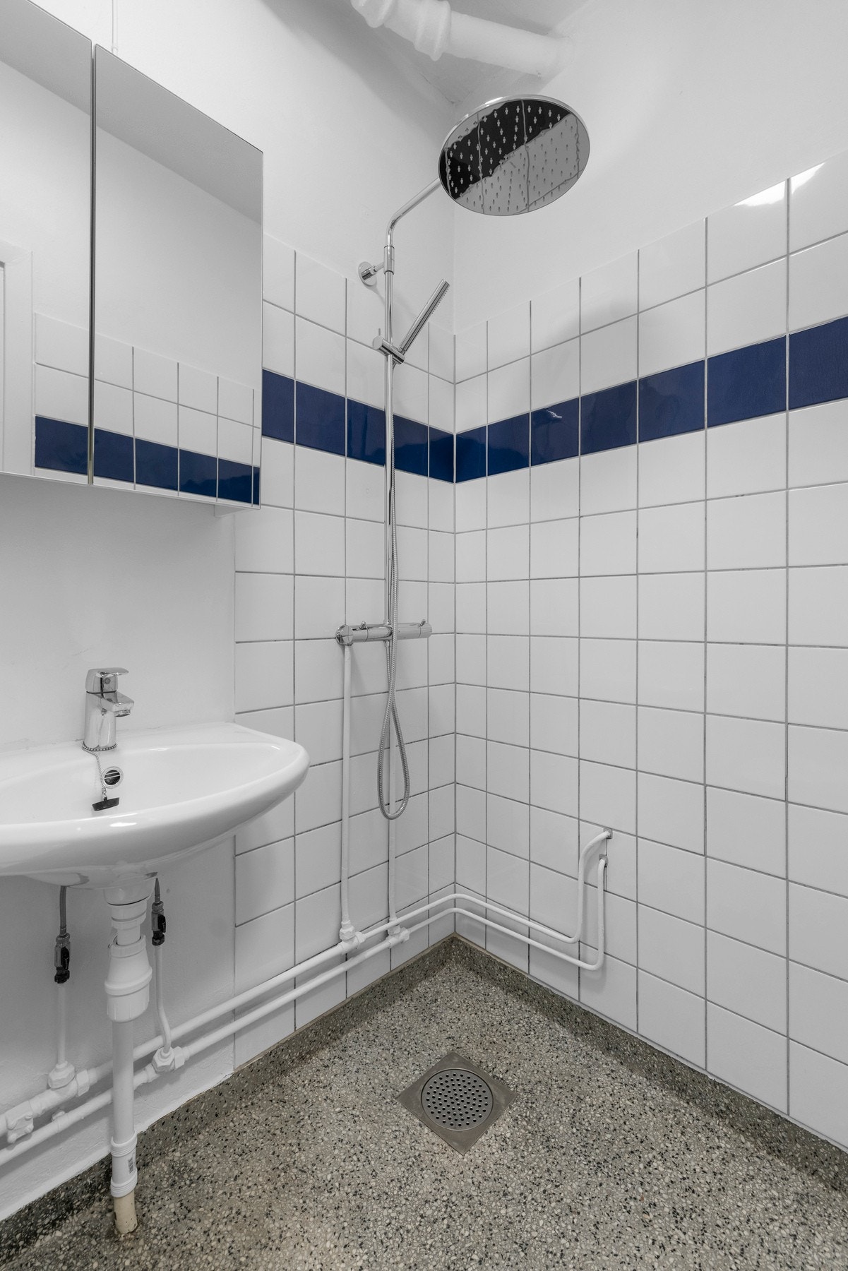 Ny waterfall dusj i 2026. Galleribilde