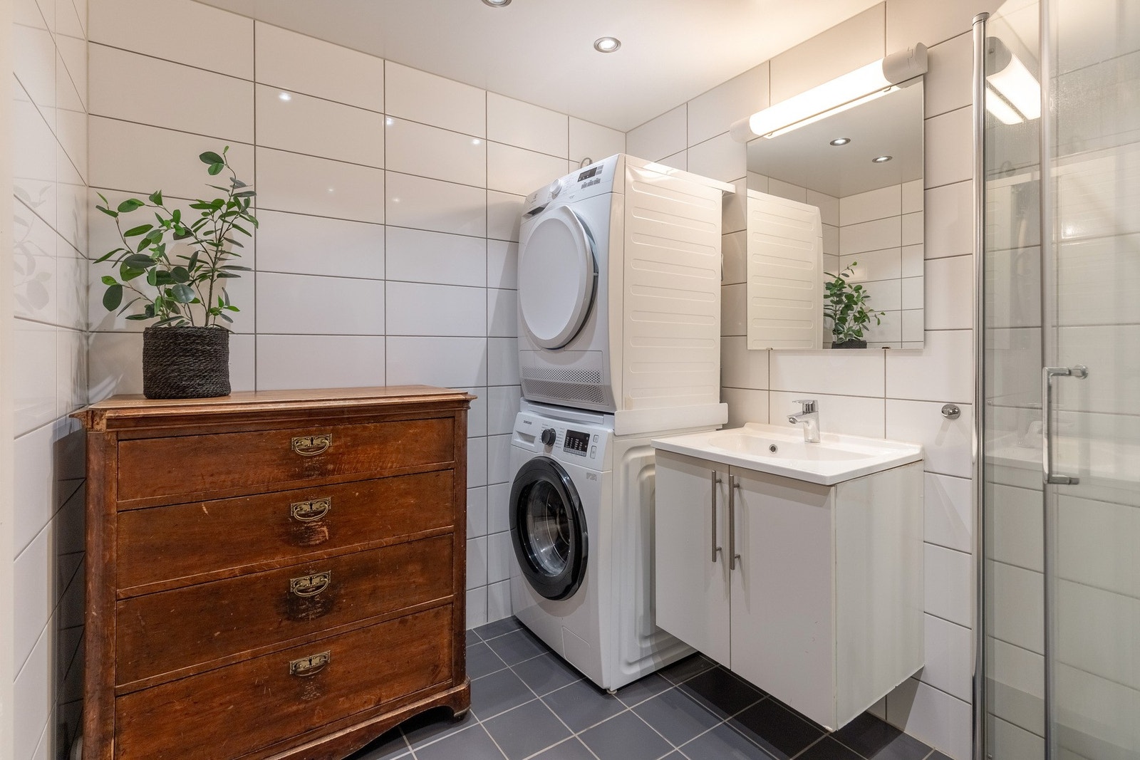 Det er varmekabler i gulv for ekstra komfort. Galleribilde