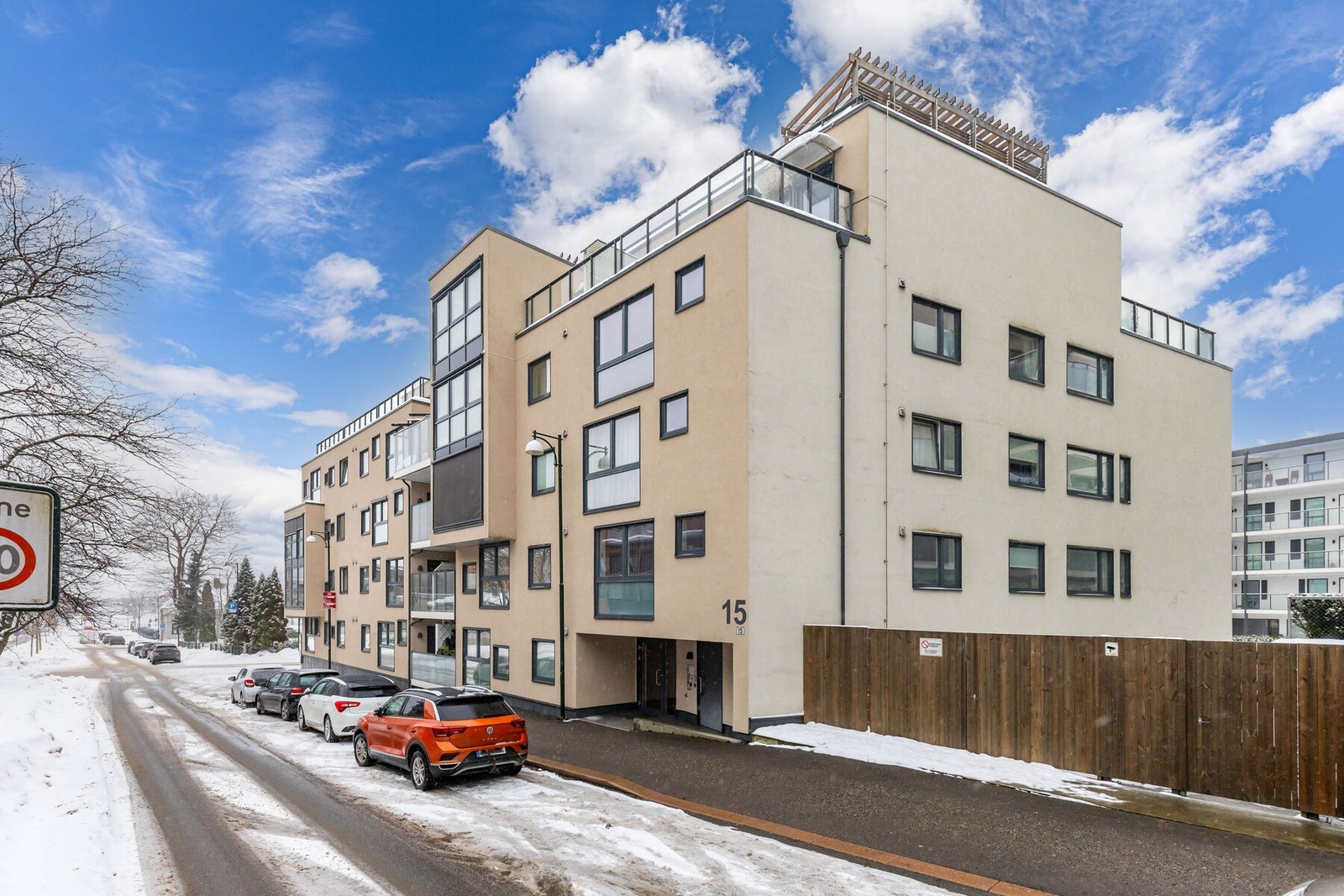 Leiligheten har en attraktiv og meget sentral beliggenhet på Bragernes i Drammen kommune. Galleribilde