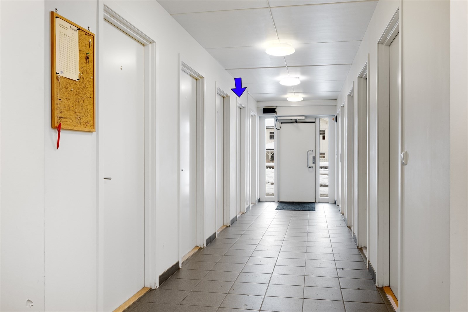 Leiligheten har egen tilvist bod i felles gang. Galleribilde