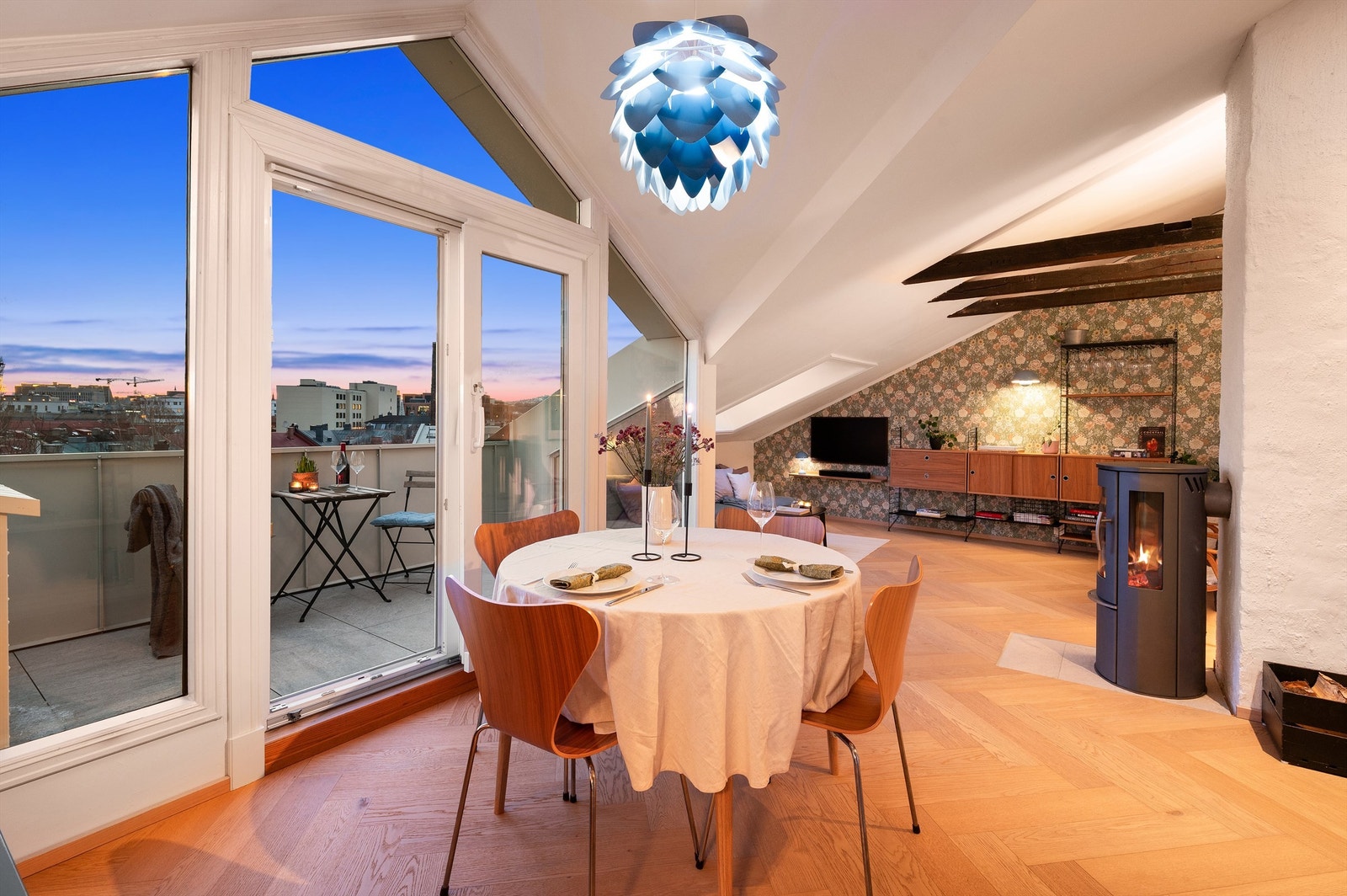 Leiligheten holder en gjennomgående høy standard og er klar for innflytting. Galleribilde