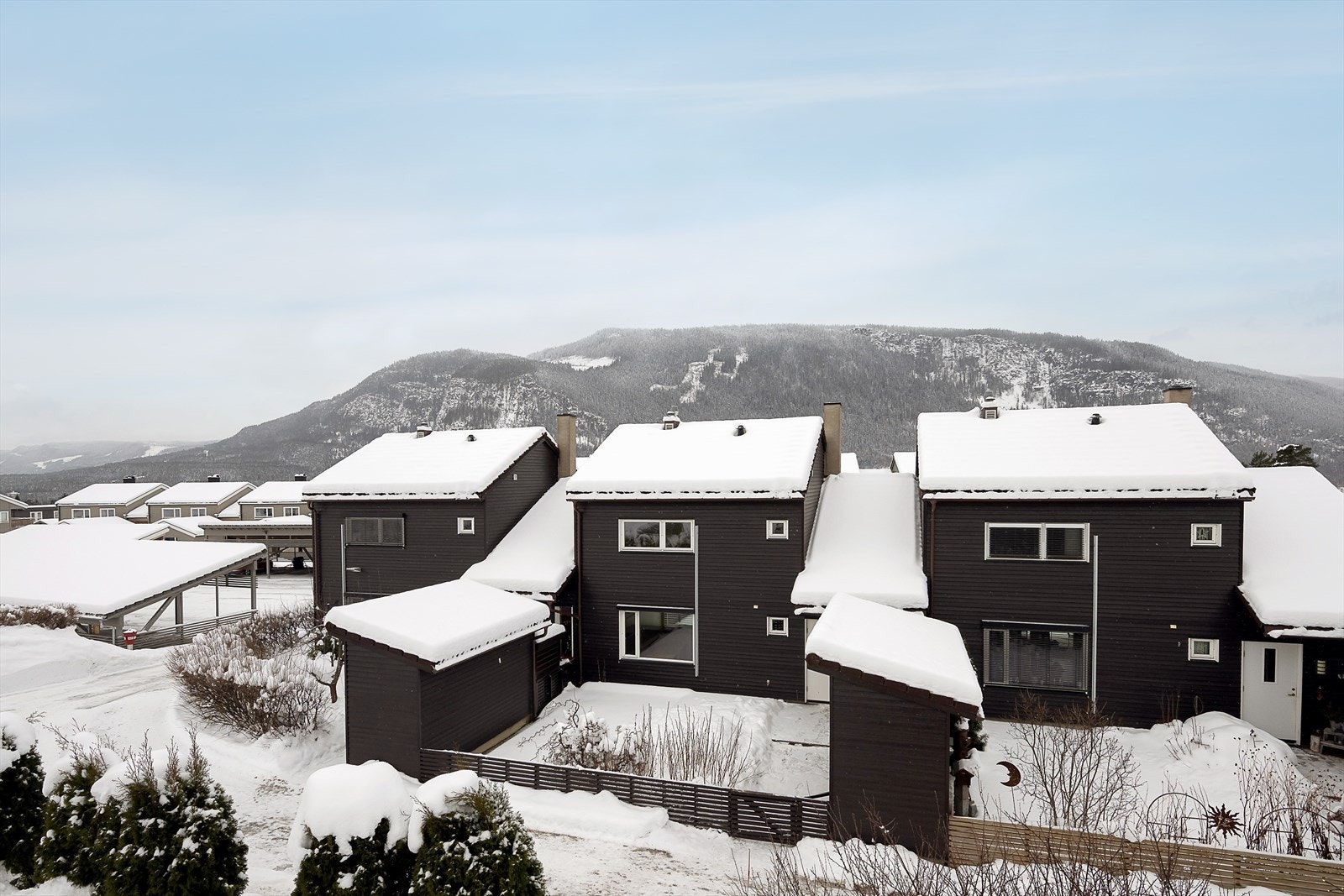 Beliggenheten i Øyer gir nærhet til flotte turområder og alpinanlegg. Galleribilde