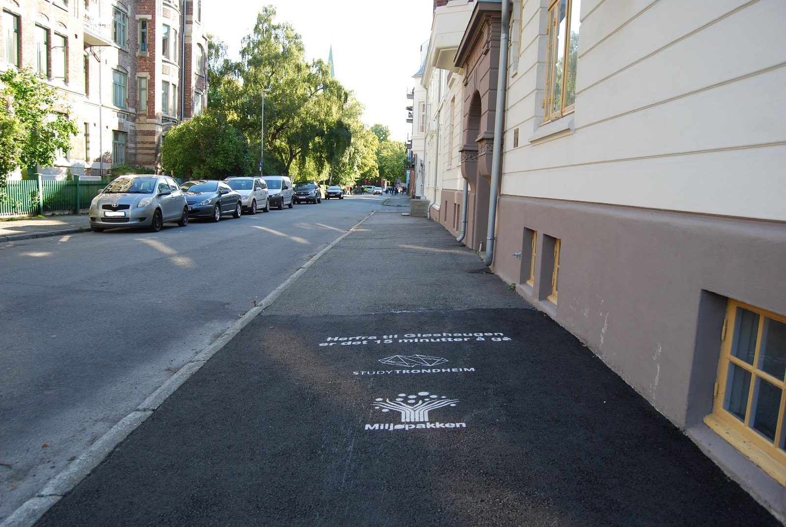 Sentral beliggenhet med kort avstand til det meste. Spiret på Nidarosdomen kan skimtes i bakgrunnen. Galleribilde