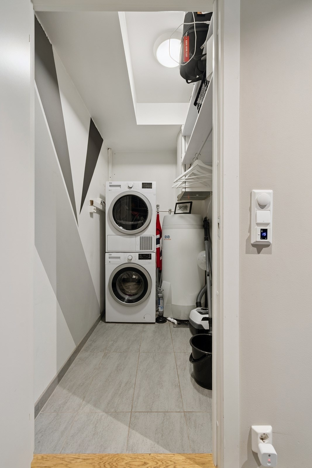 Bod/teknisk rom benyttes som vaskerom av nåværende eiere Galleribilde