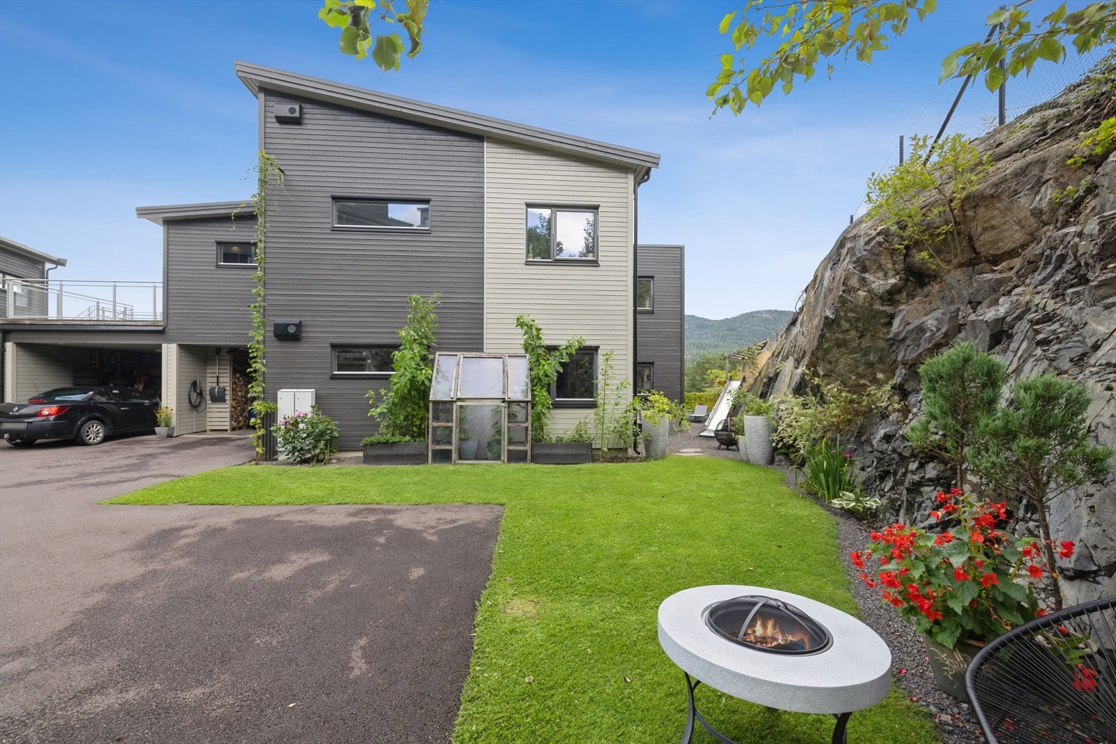 Flott endetomt Galleribilde