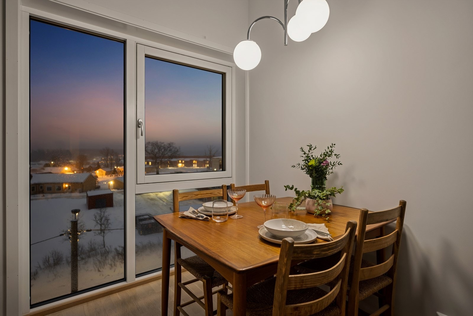 Leiligheten ligger i 4. etasje med enkel adkomst via heis. Galleribilde