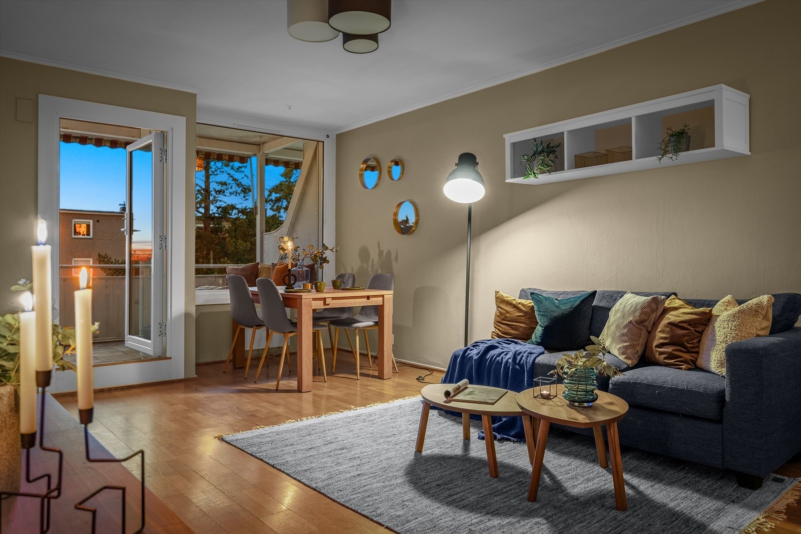 Kveldsstemning. Galleribilde