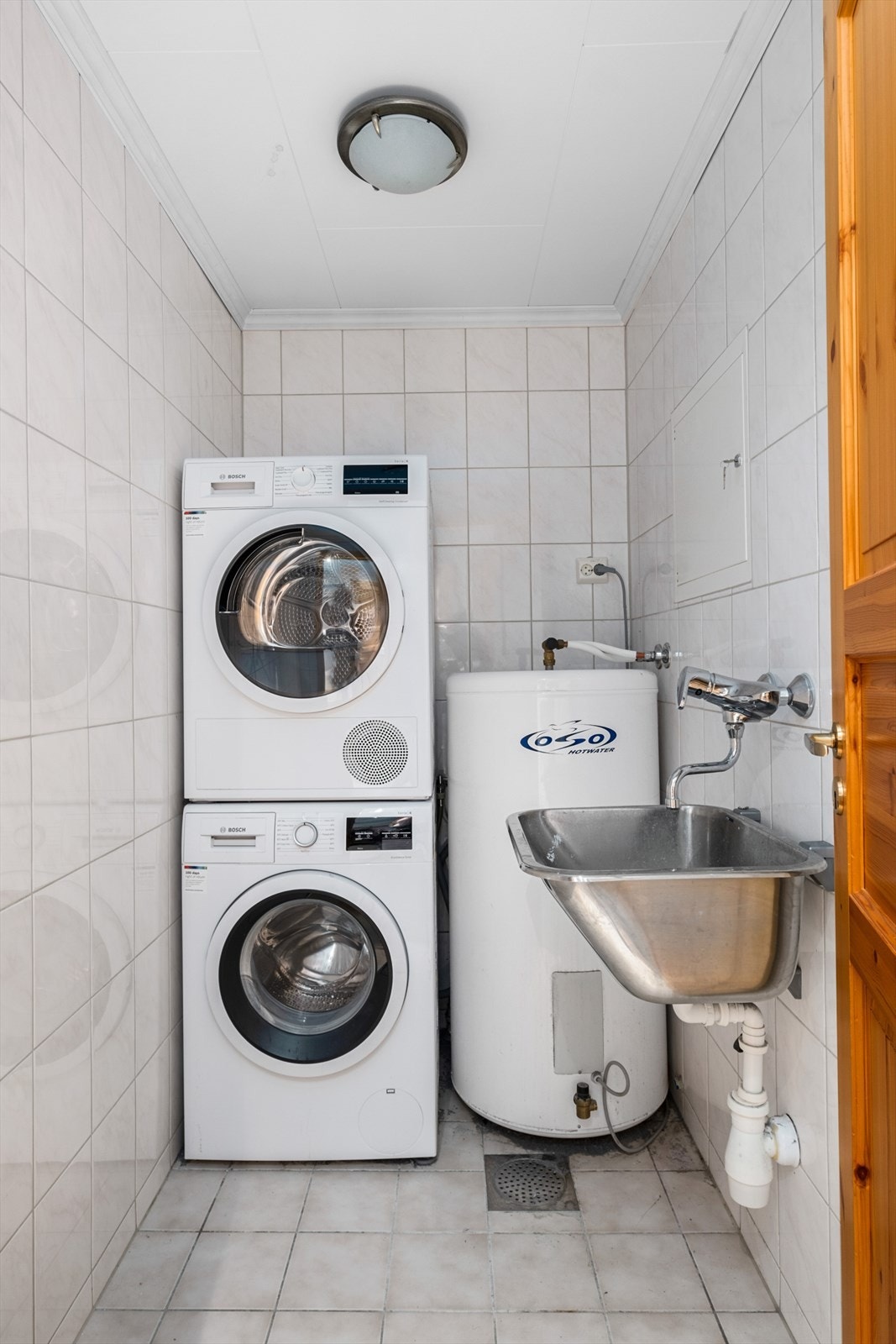 Vaskerom Galleribilde