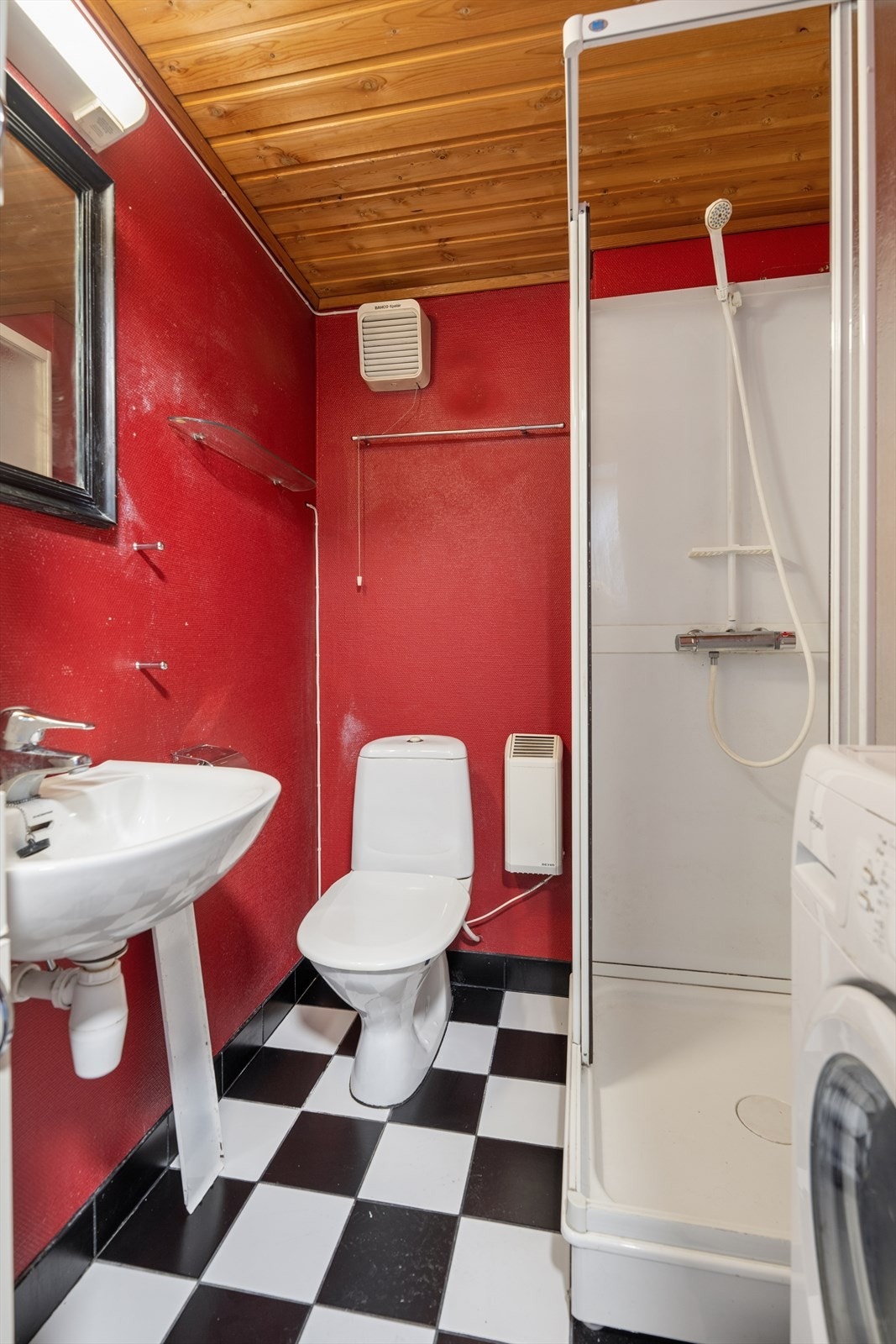 Kjellerrom. Galleribilde