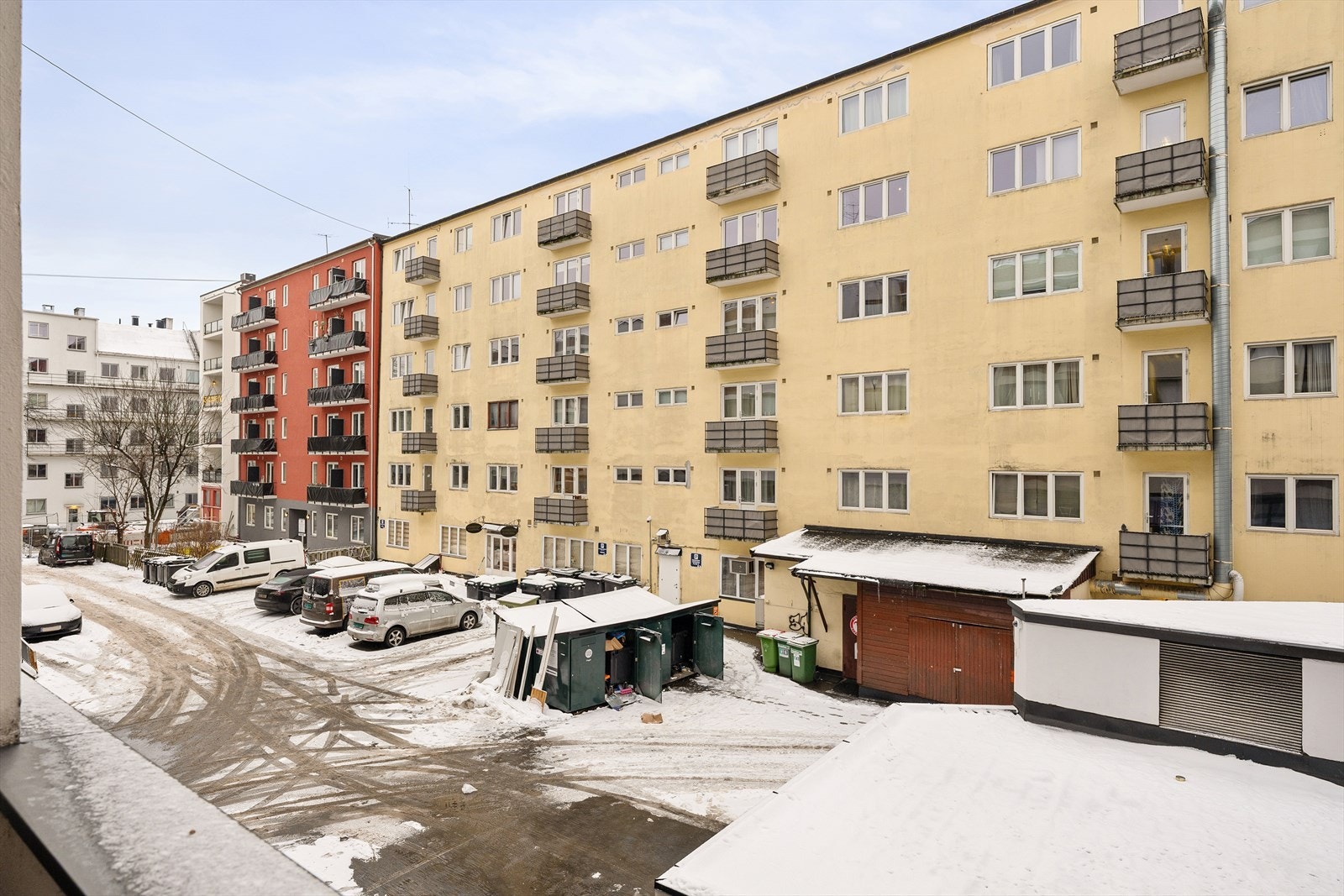 Indre gårdsrom Galleribilde