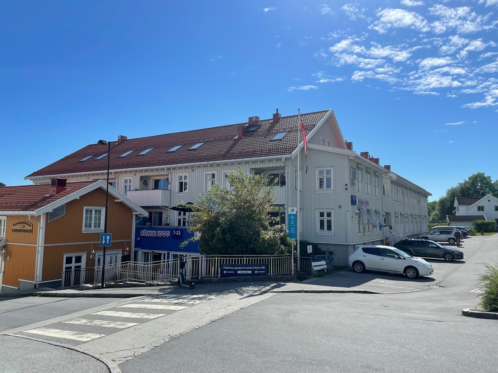 Arnestadveien 1. Galleribilde