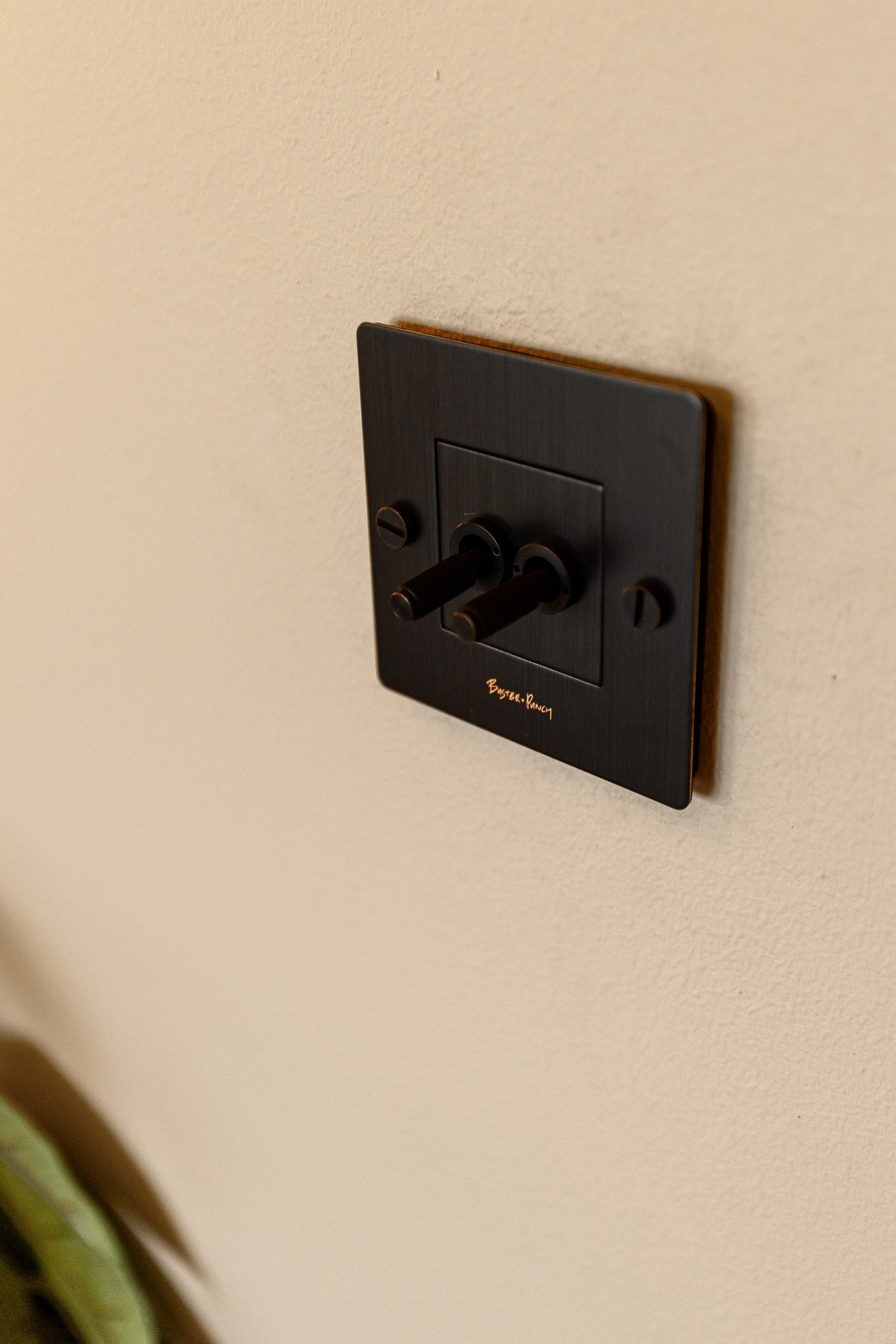 Eksklusive detaljer fra Buster + Punch. Galleribilde