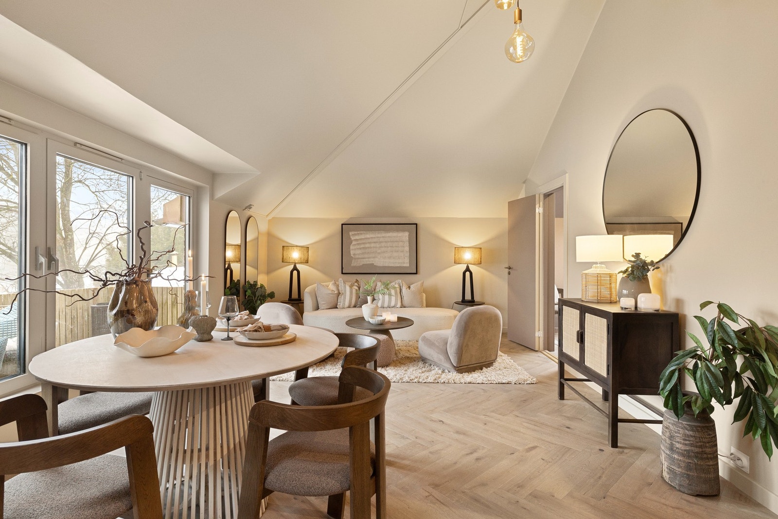 Fantastisk takhøyde opptil nesten 4 meter! Galleribilde