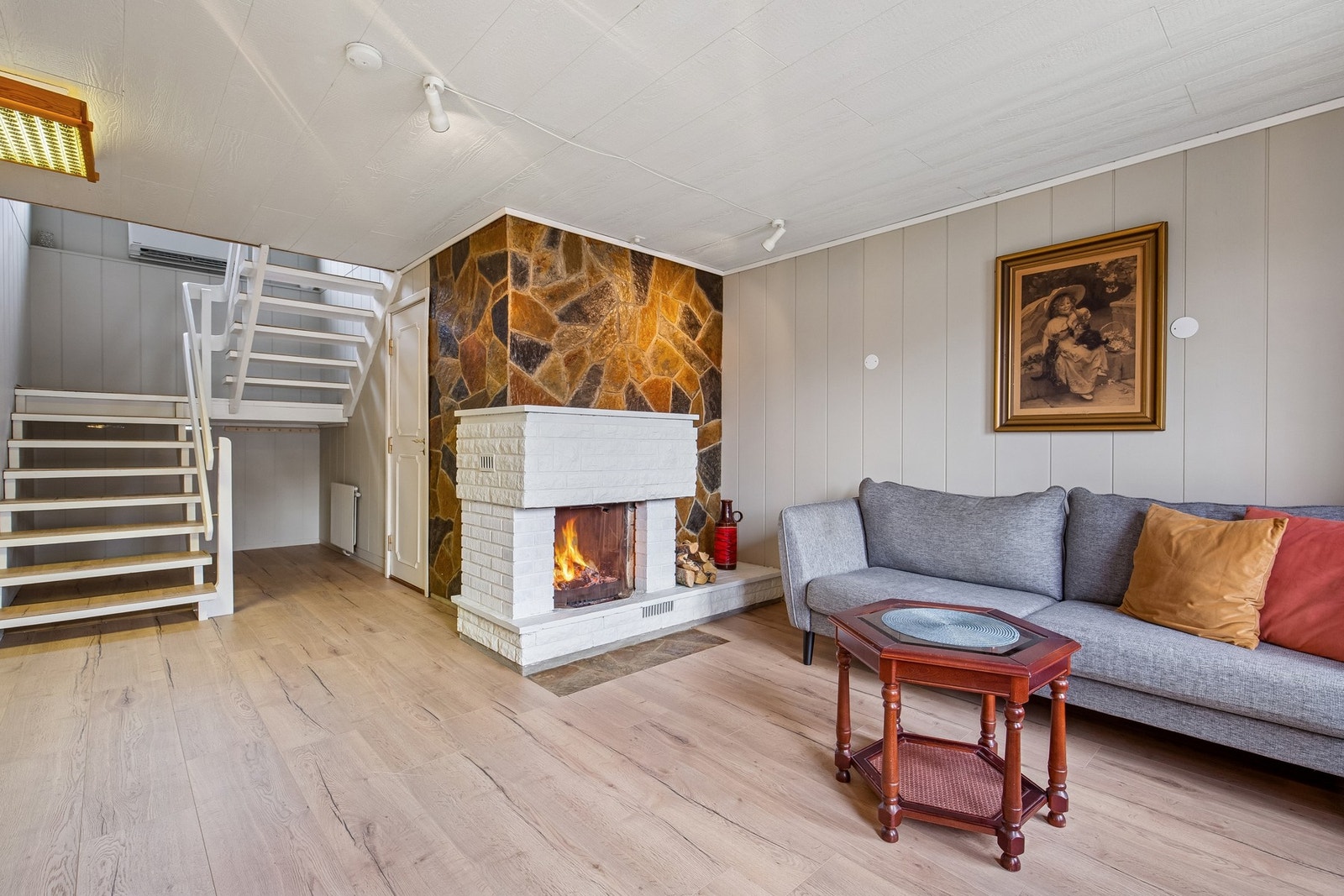 Kjellerstue Galleribilde