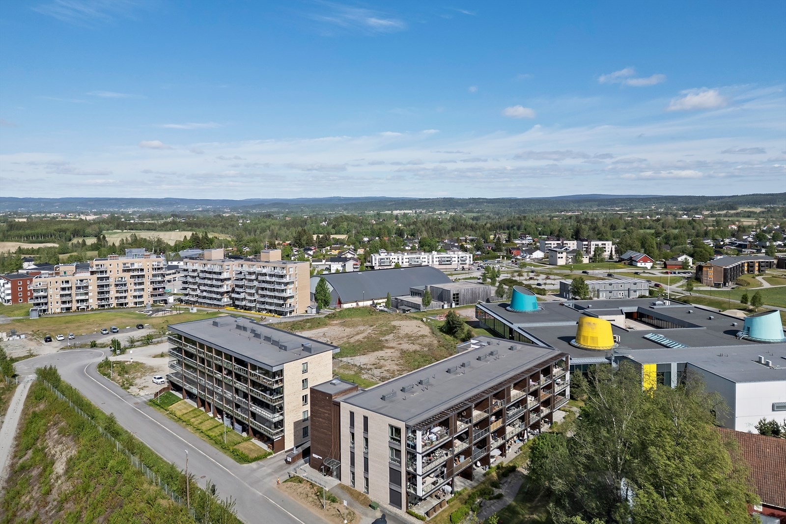 Dette er en leilighet med svært sentral beliggenhet på Råholt. Galleribilde