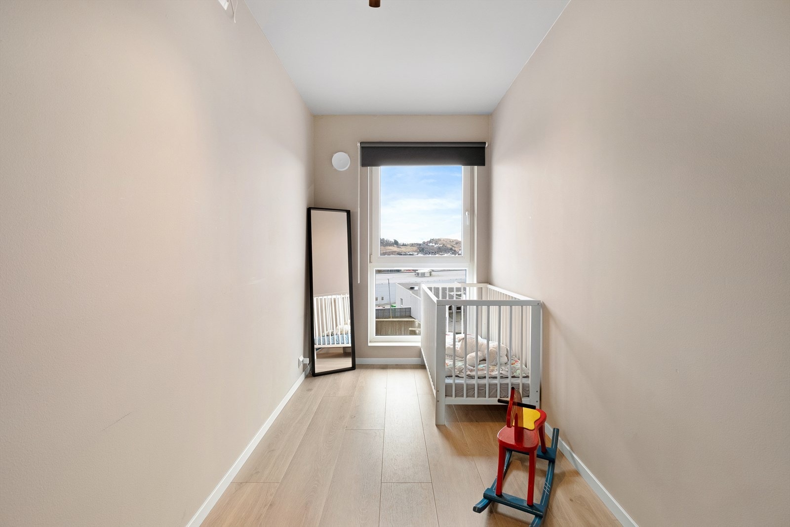 Det andre soverommet ligger vegg i vegg med hovedsoverom. Galleribilde