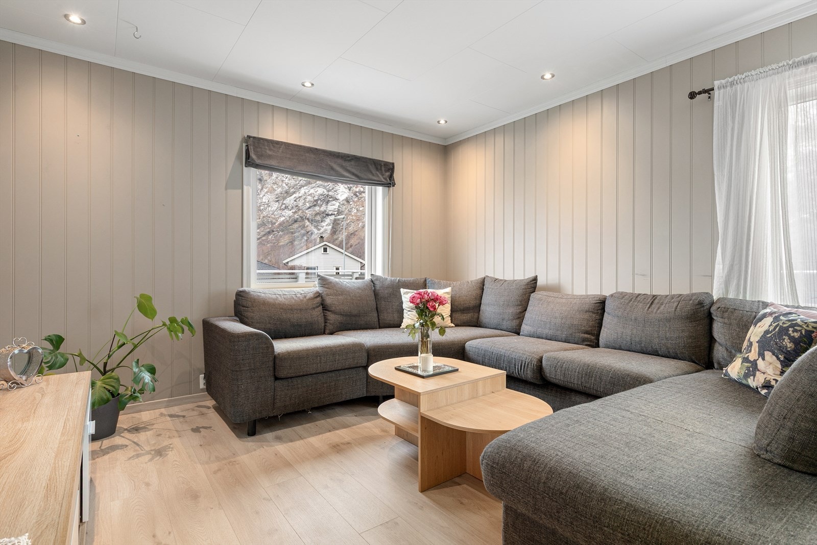 Overflater generelt i bustaden blei pussa opp i 2019. Galleribilde