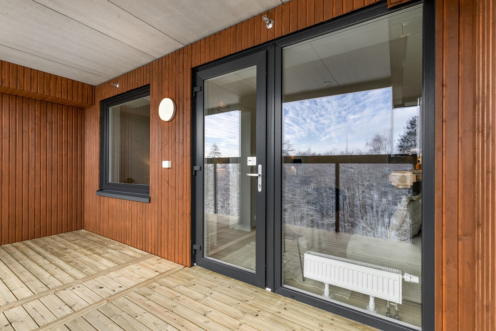 Fin avsatt plass til utemøbler etter ønske Galleribilde