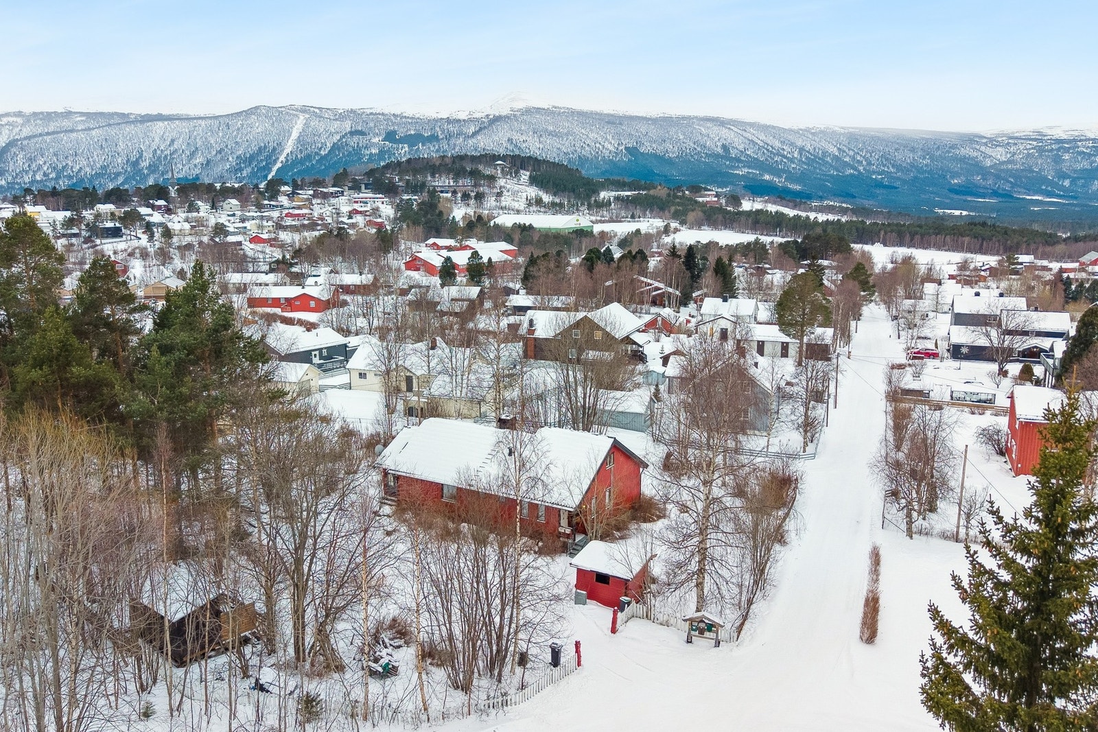 Boligen er fra 1962 med påbygg fra 1984. Galleribilde