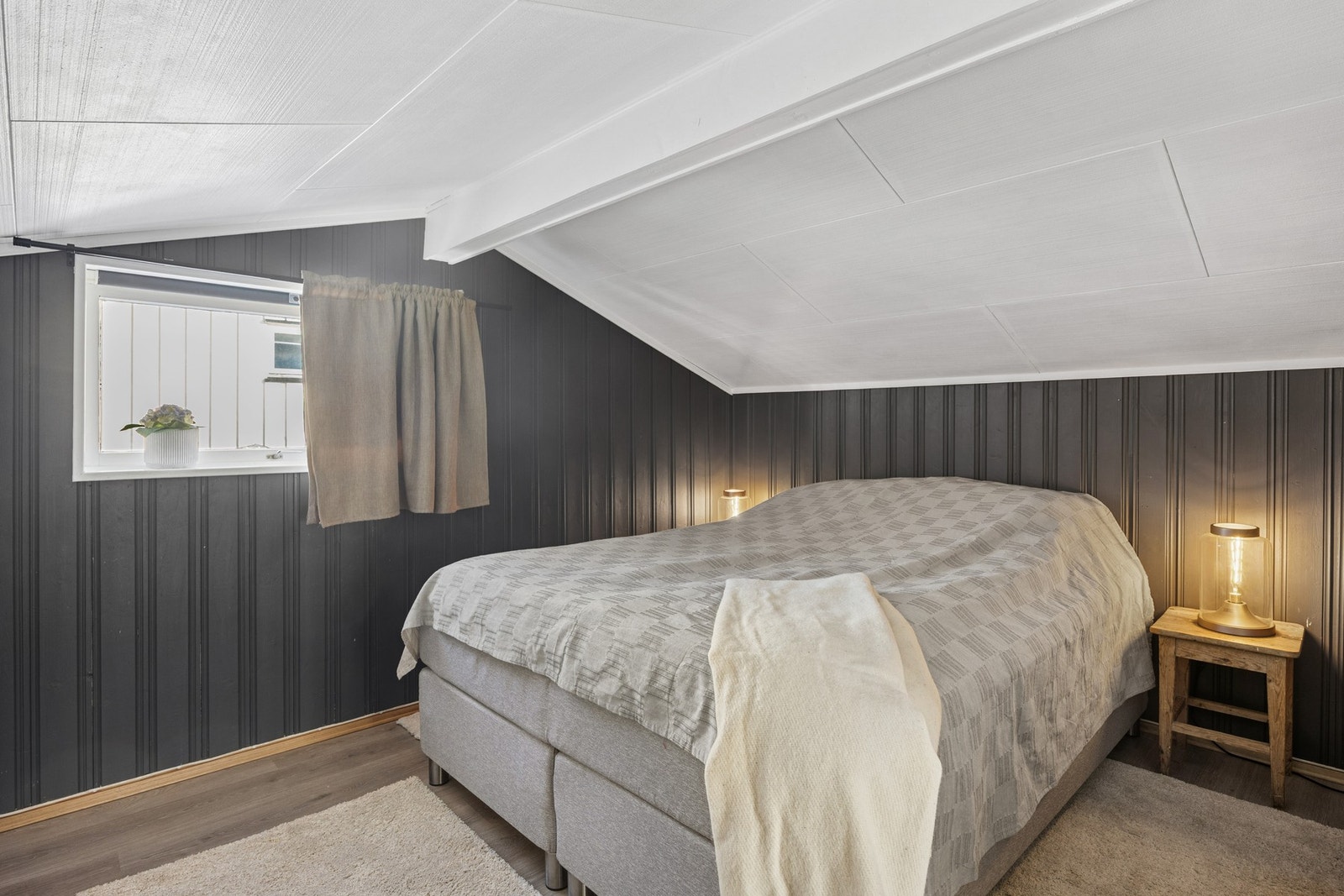 Soverom i 2.etasje. Galleribilde