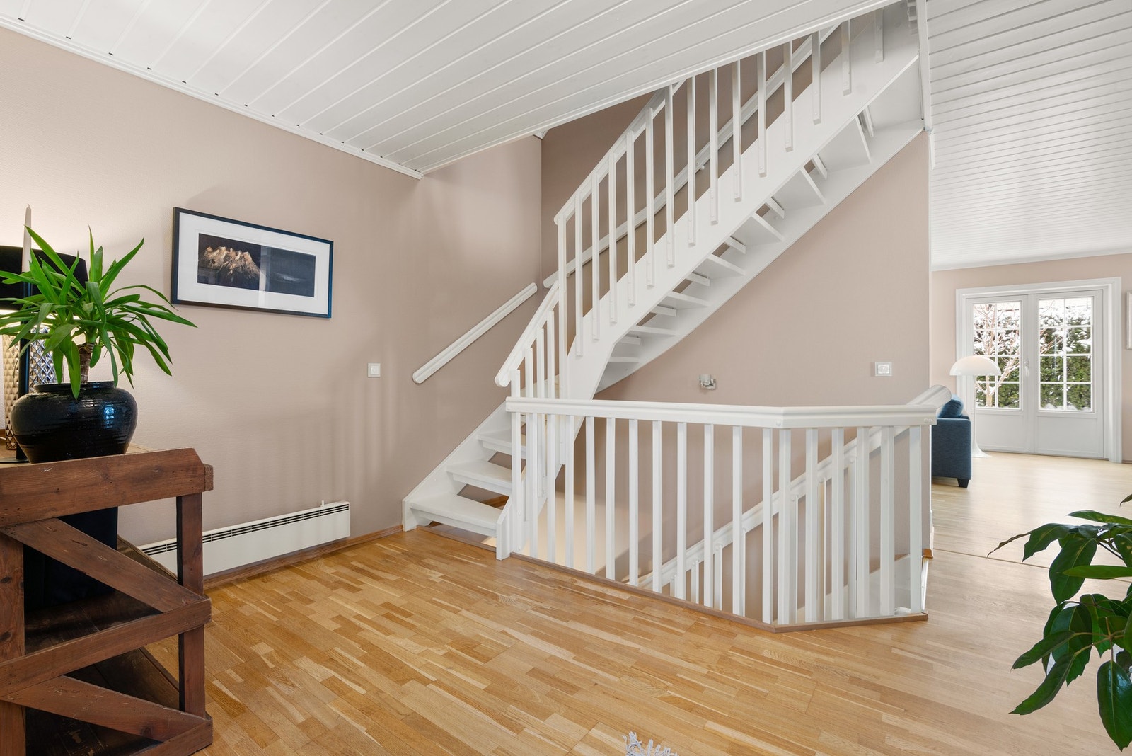 Videre beveger vi oss opp til boligens 2. etasje Galleribilde