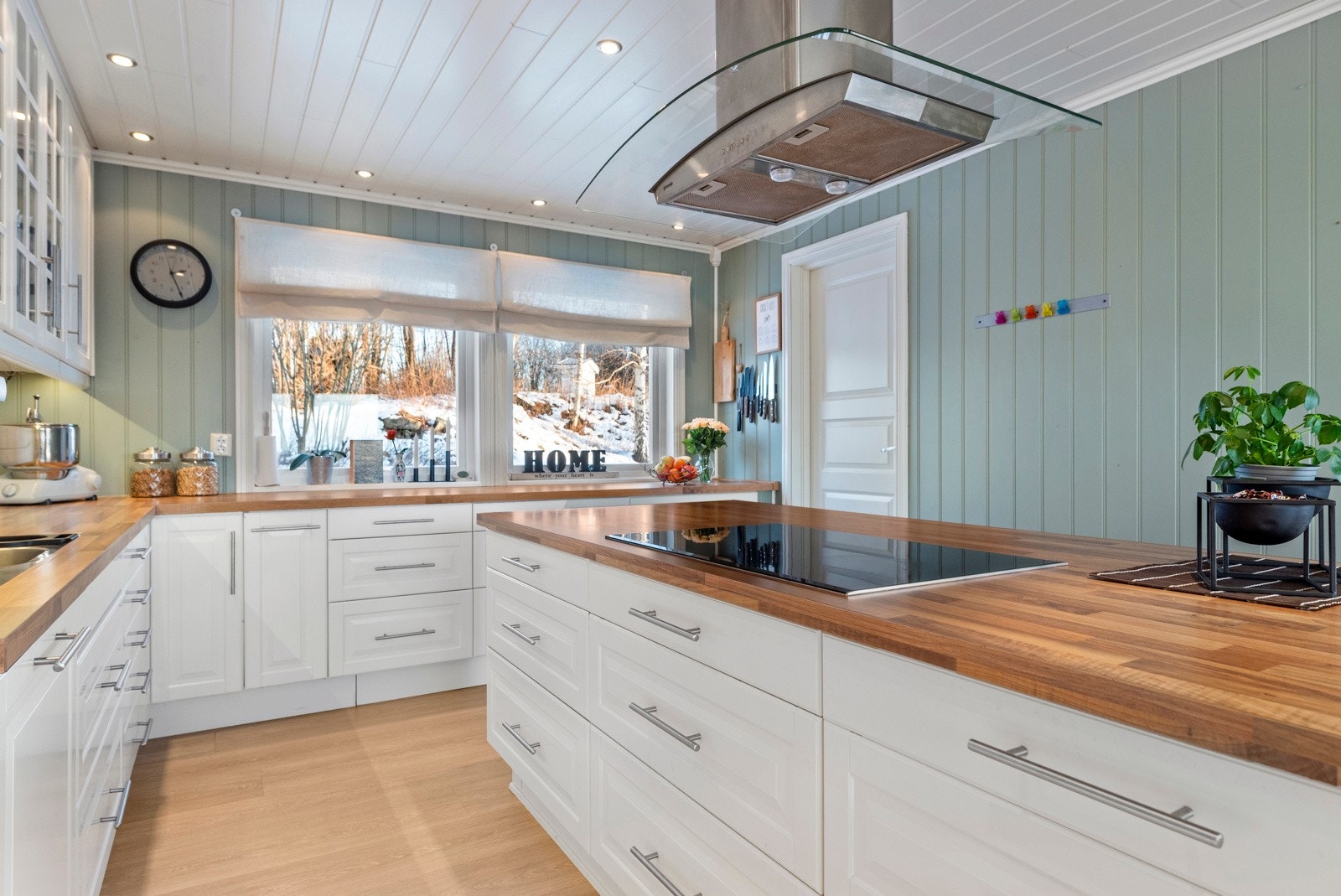 Kjøkkenet er nytt fra 2009. Galleribilde